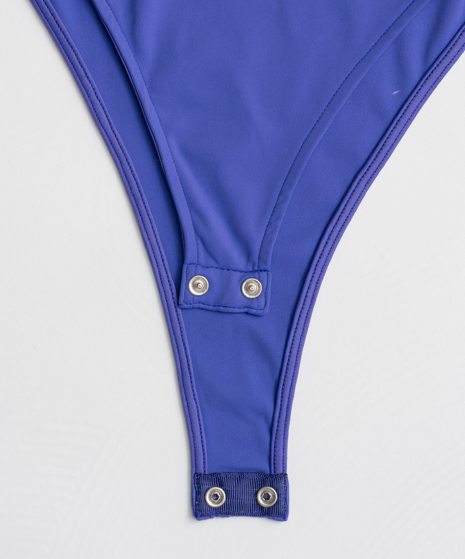 【26AUTUMN PRE-ORDER】Open-Neck Bodysuit