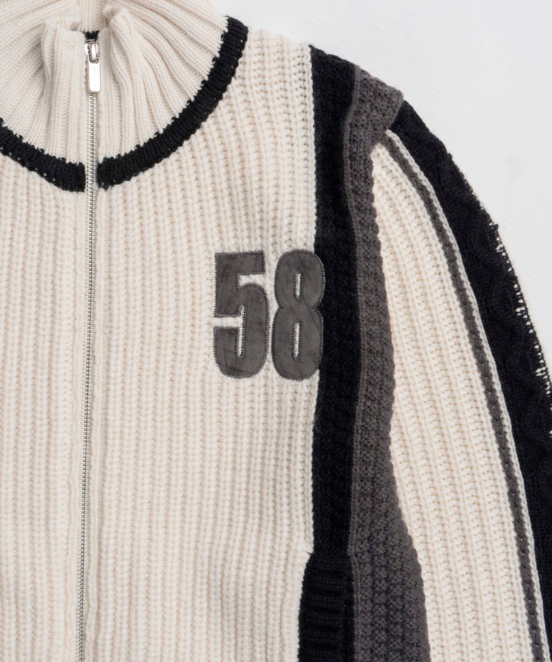 25WINTER PRE-ORDER】Numbering High Neck Zip Knit Tops