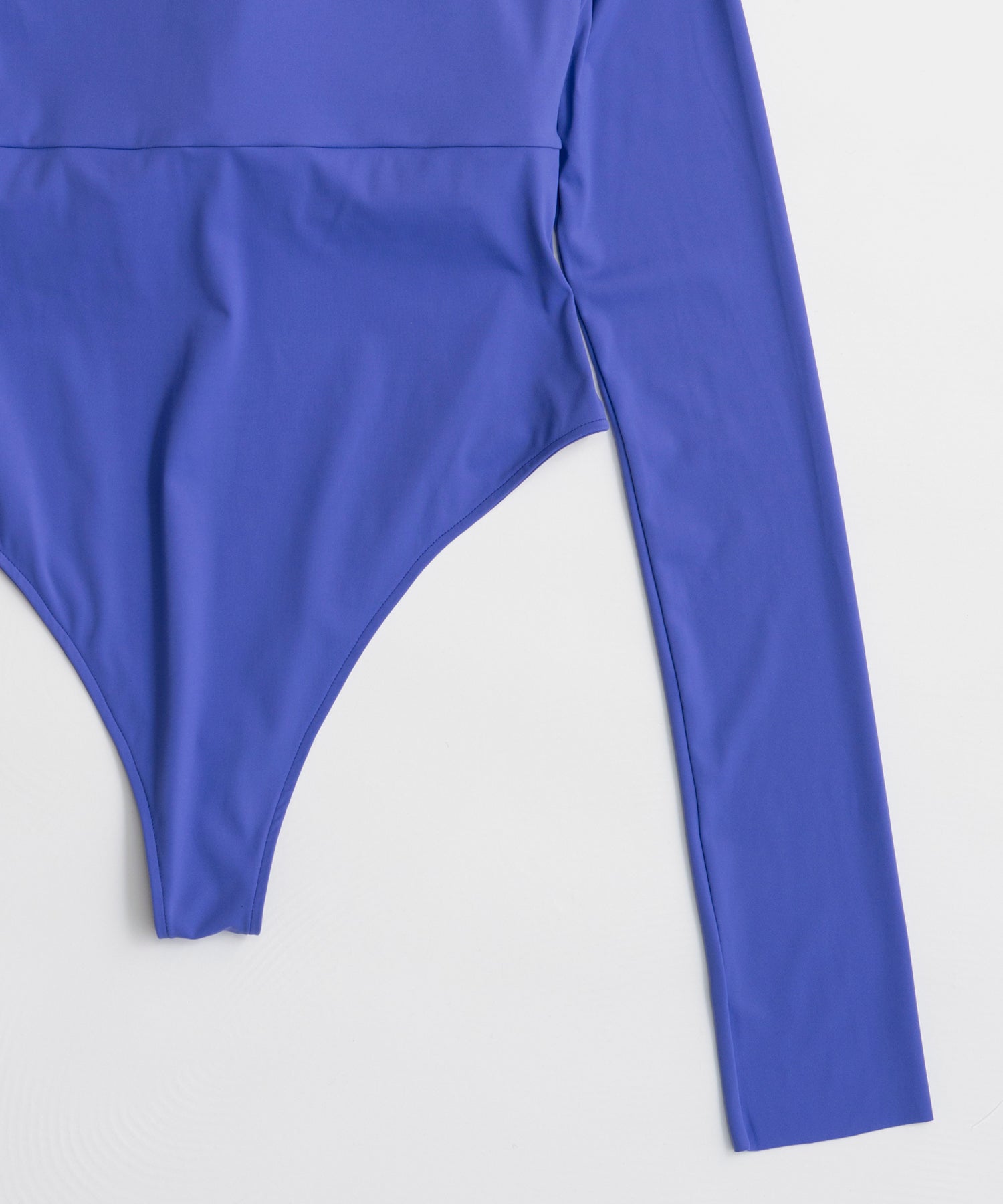 【26AUTUMN PRE-ORDER】Open-Neck Bodysuit
