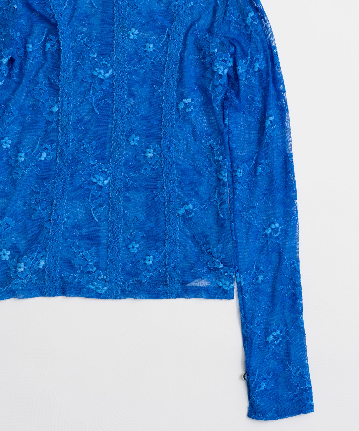 【26AUTUMN PRE-ORDER】Sleeve Slit Lace Top