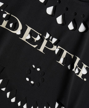 【26AUTUMN PRE-ORDER】Laser-Cut Motif Logo T-Shirt