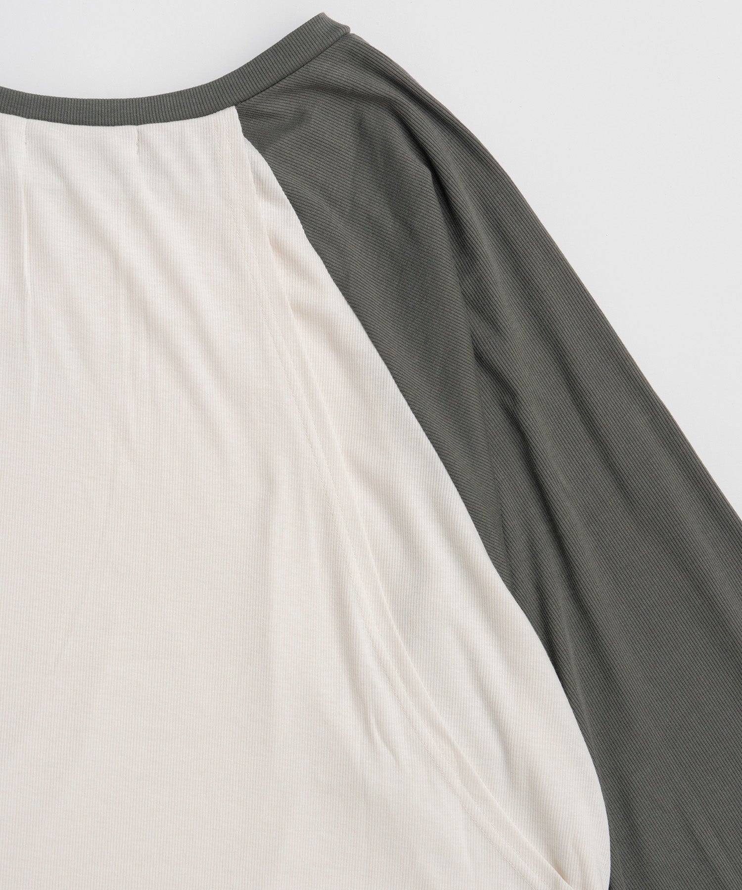 【OPEN YY】I LOVE YY RAGLAN TEE