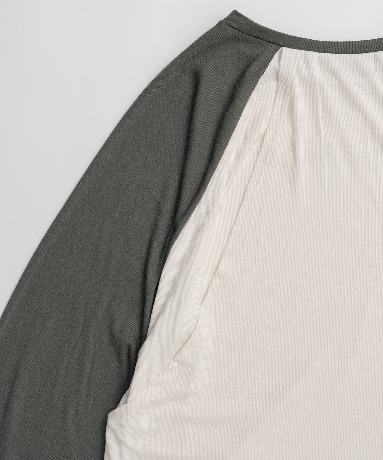 【OPEN YY】I LOVE YY RAGLAN TEE