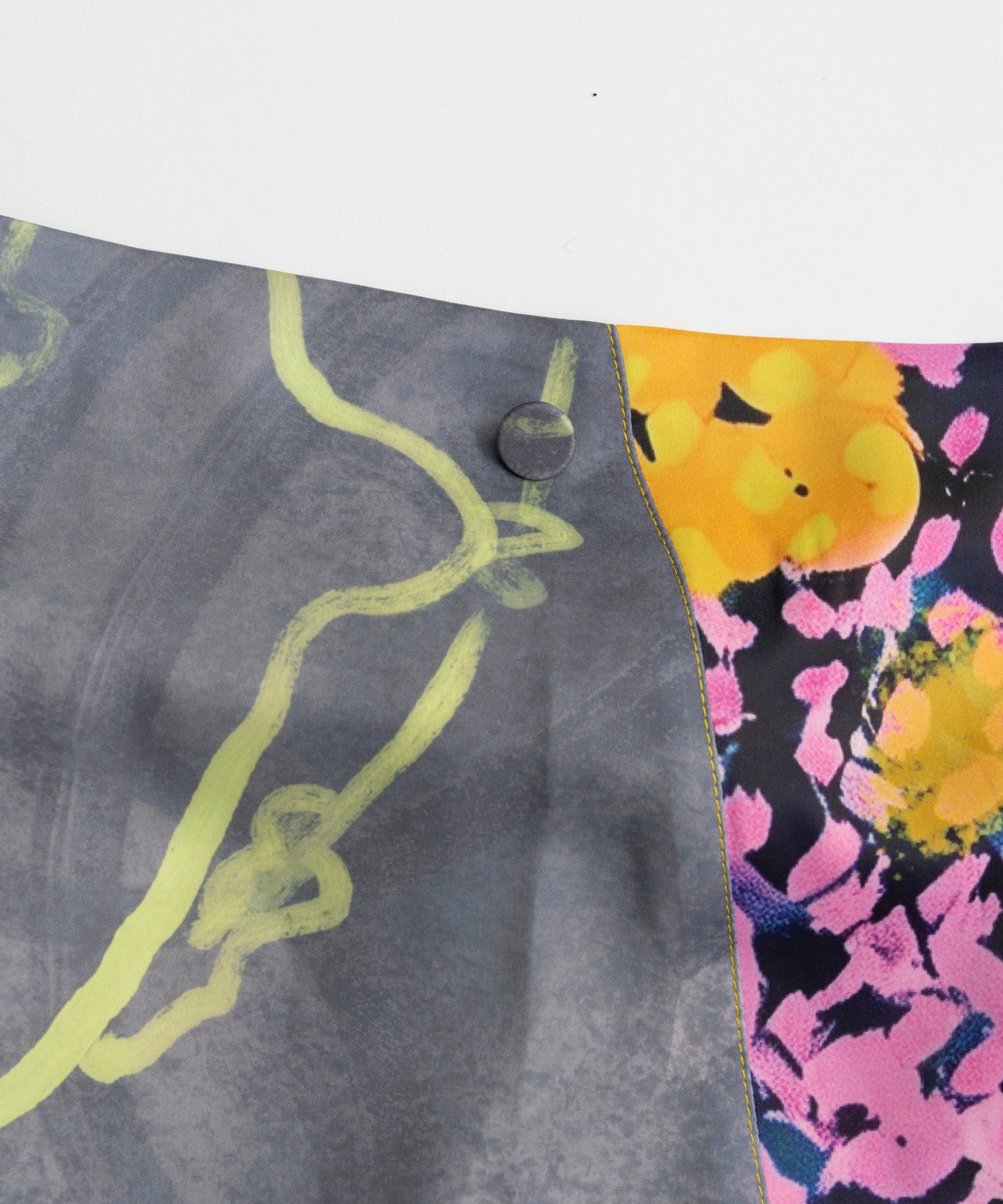 【26AUTUMN PRE-ORDER】Drawing Scarf Skirt