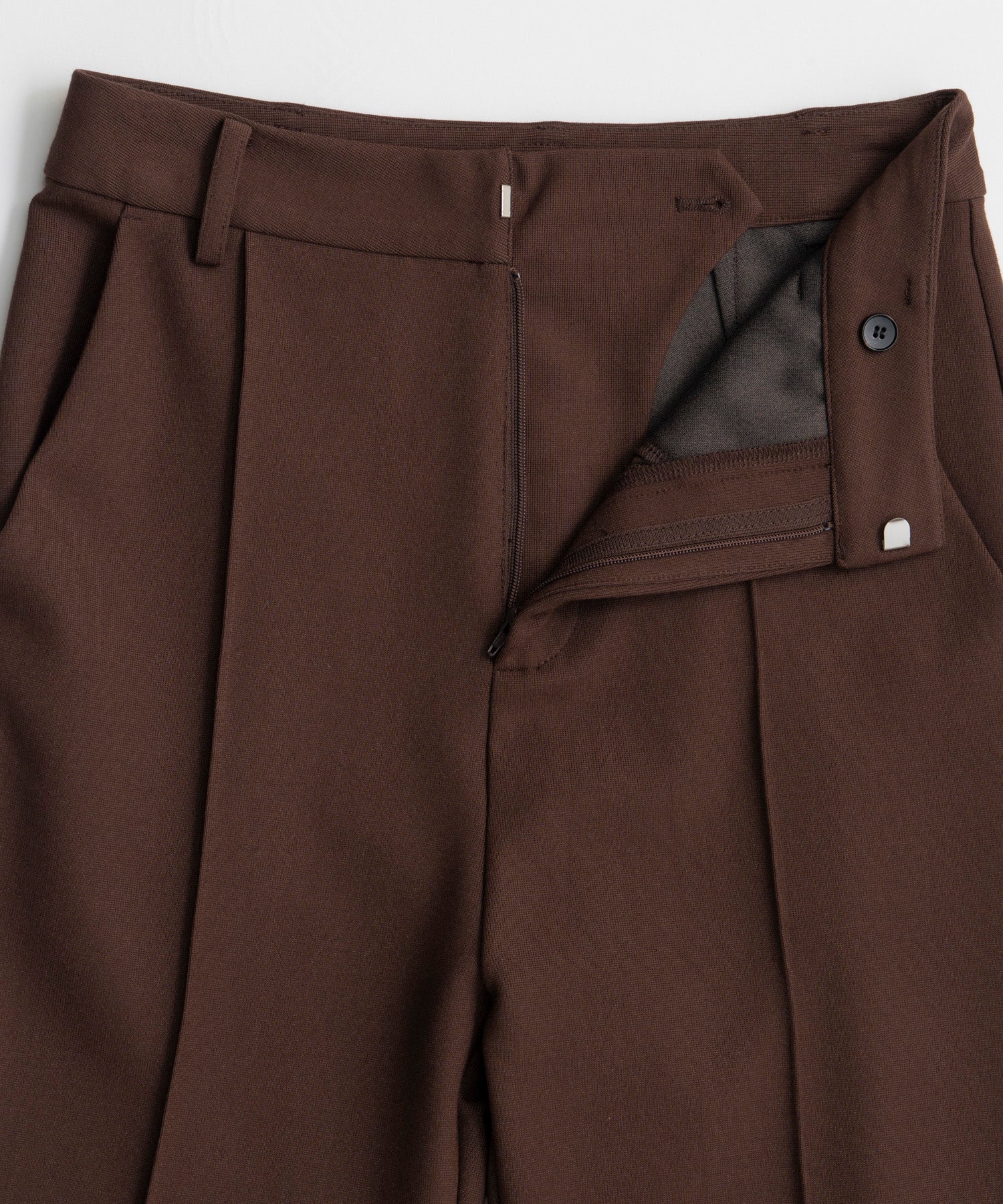 【26AUTUMN PRE-ORDER】Pintuck Stretch Stirrup Pants