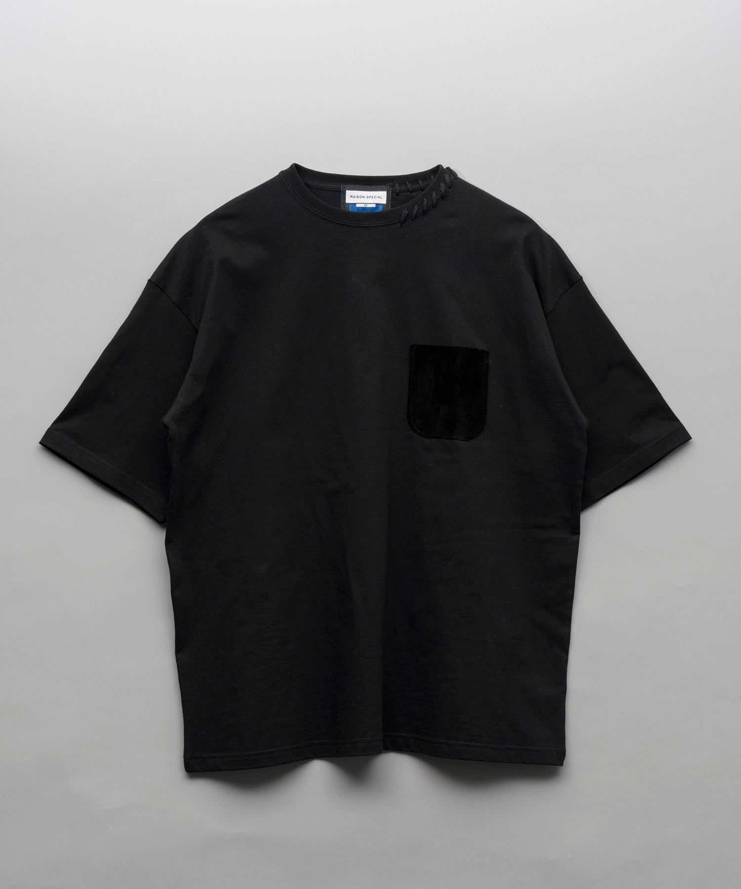 【PRE-ORDER】Hand-Stitched Oversized Leather Pocket Crew Neck T-shirt