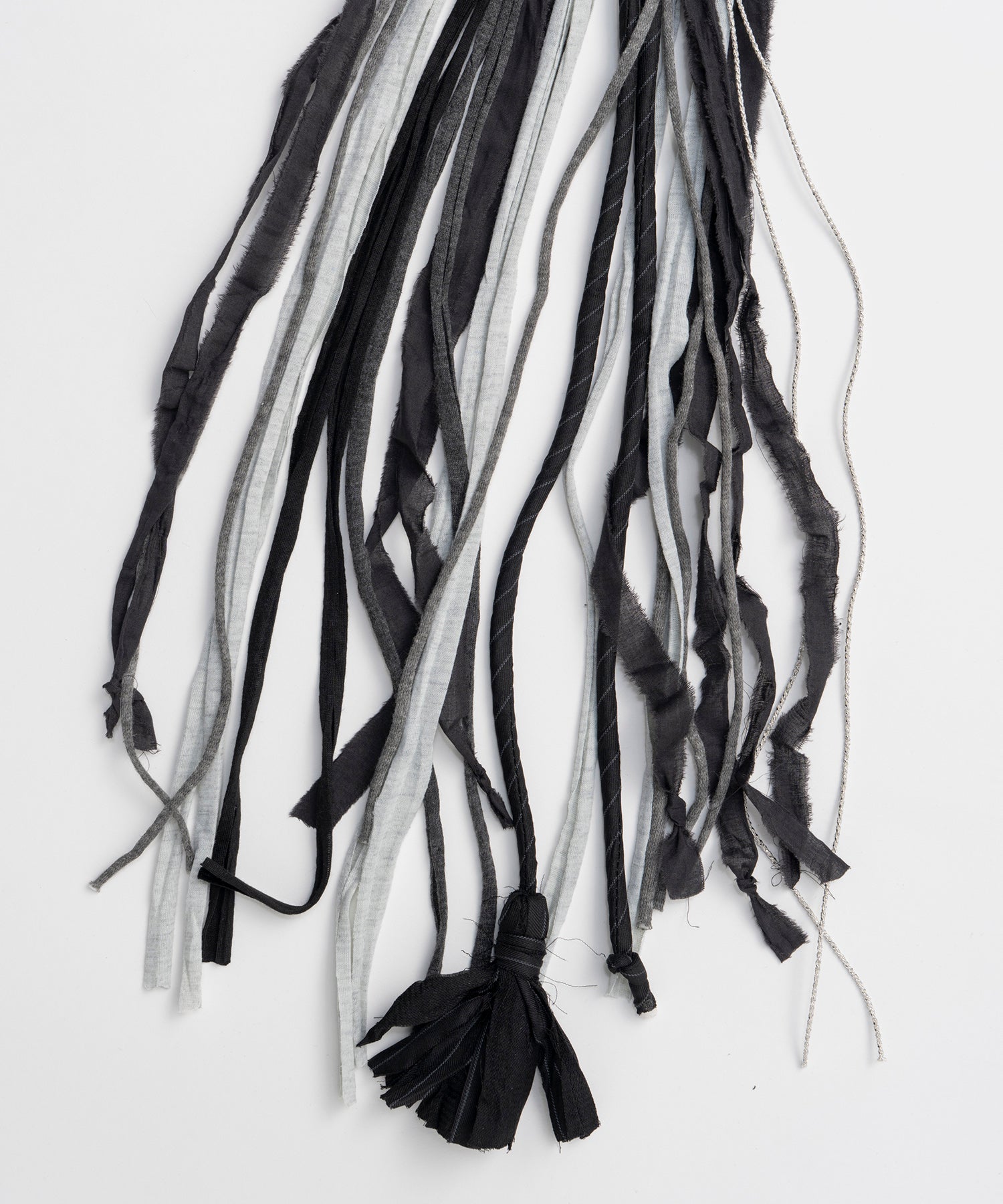 【OPEN YY】FABRIC FRINGE NECKLACE