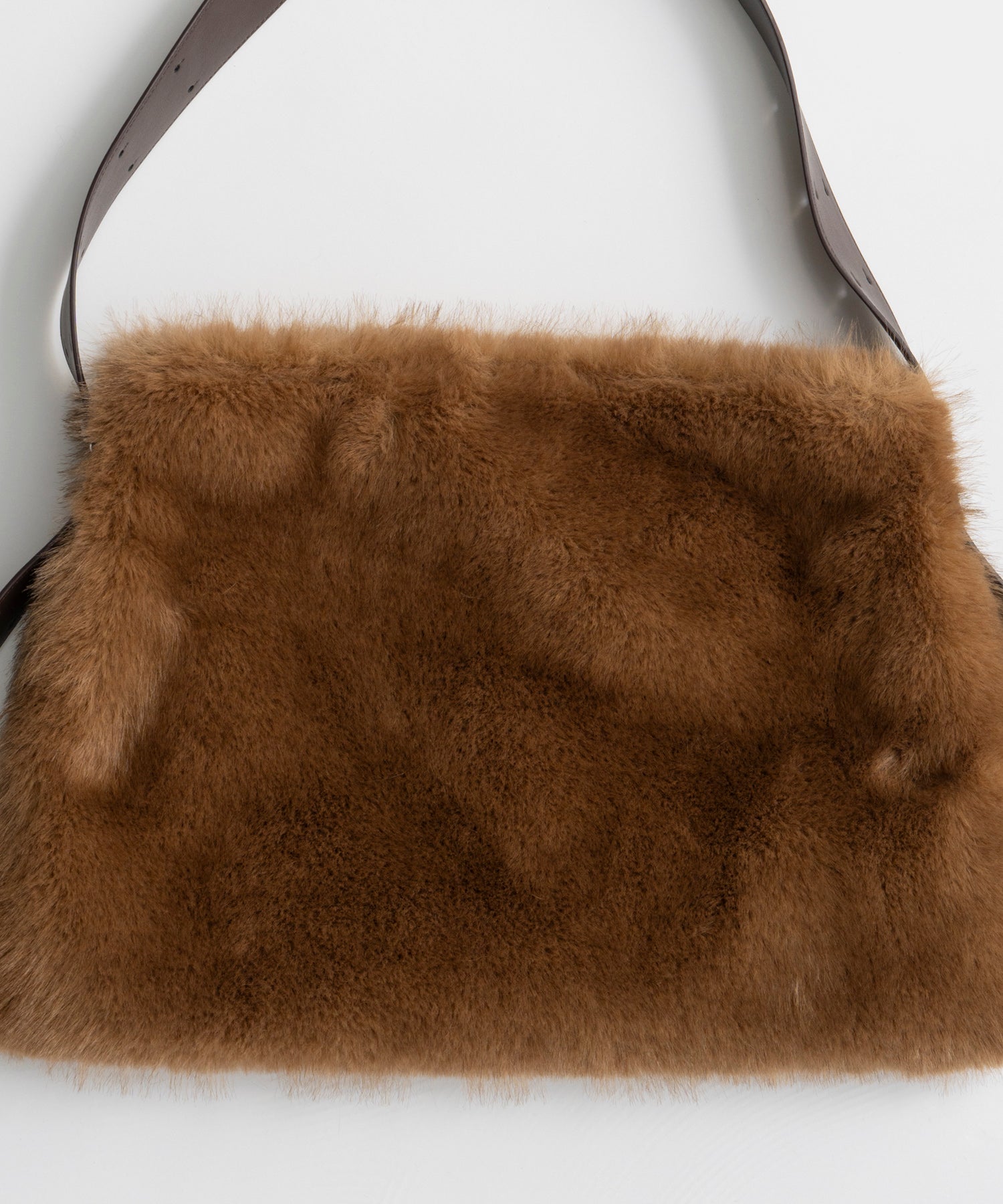 【26AUTUMN PRE-ORDER】Fur Like Square Tote Bag