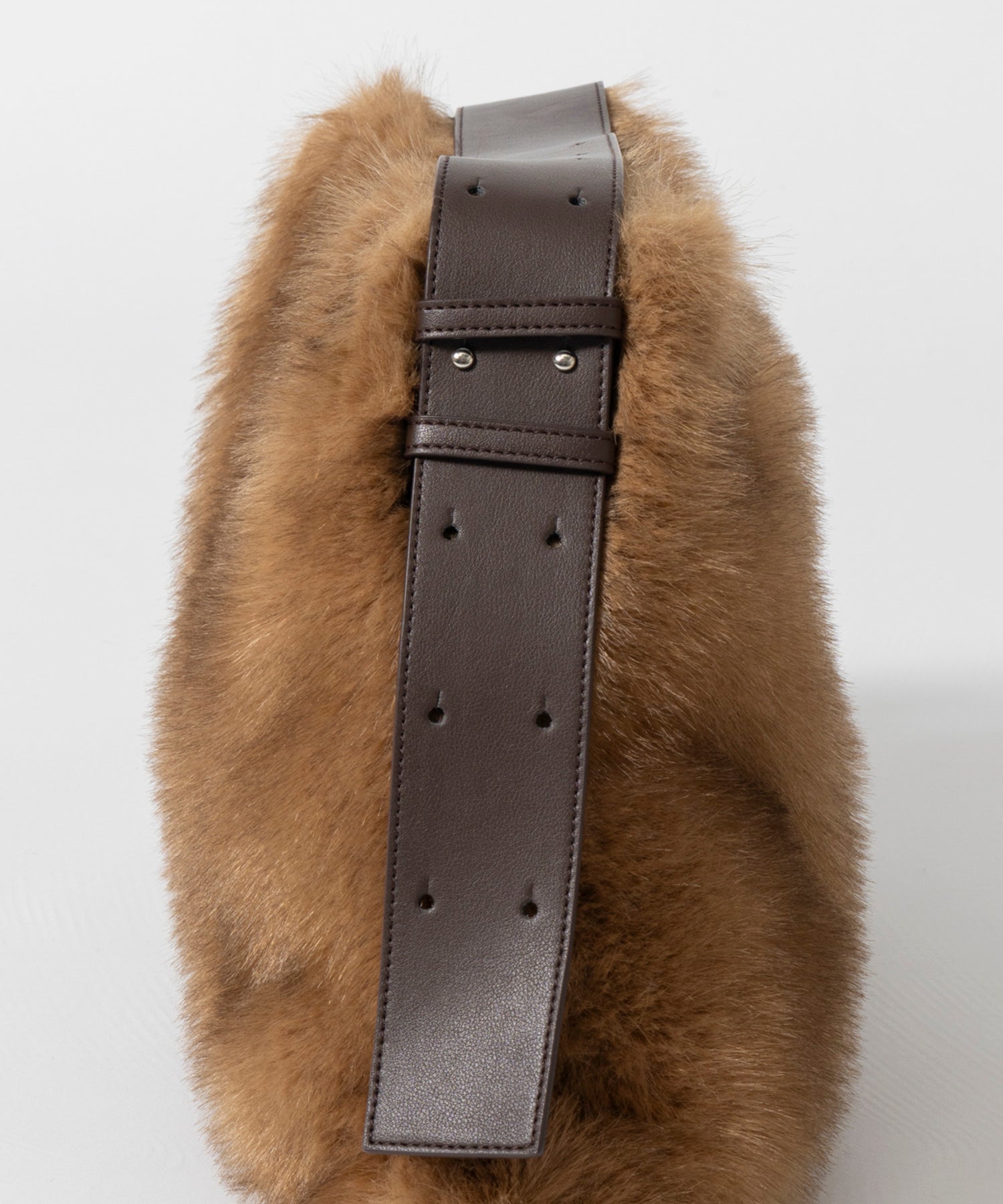 【26AUTUMN PRE-ORDER】Fur Like Square Tote Bag