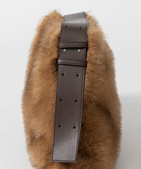 【26AUTUMN PRE-ORDER】Fur Like Square Tote Bag