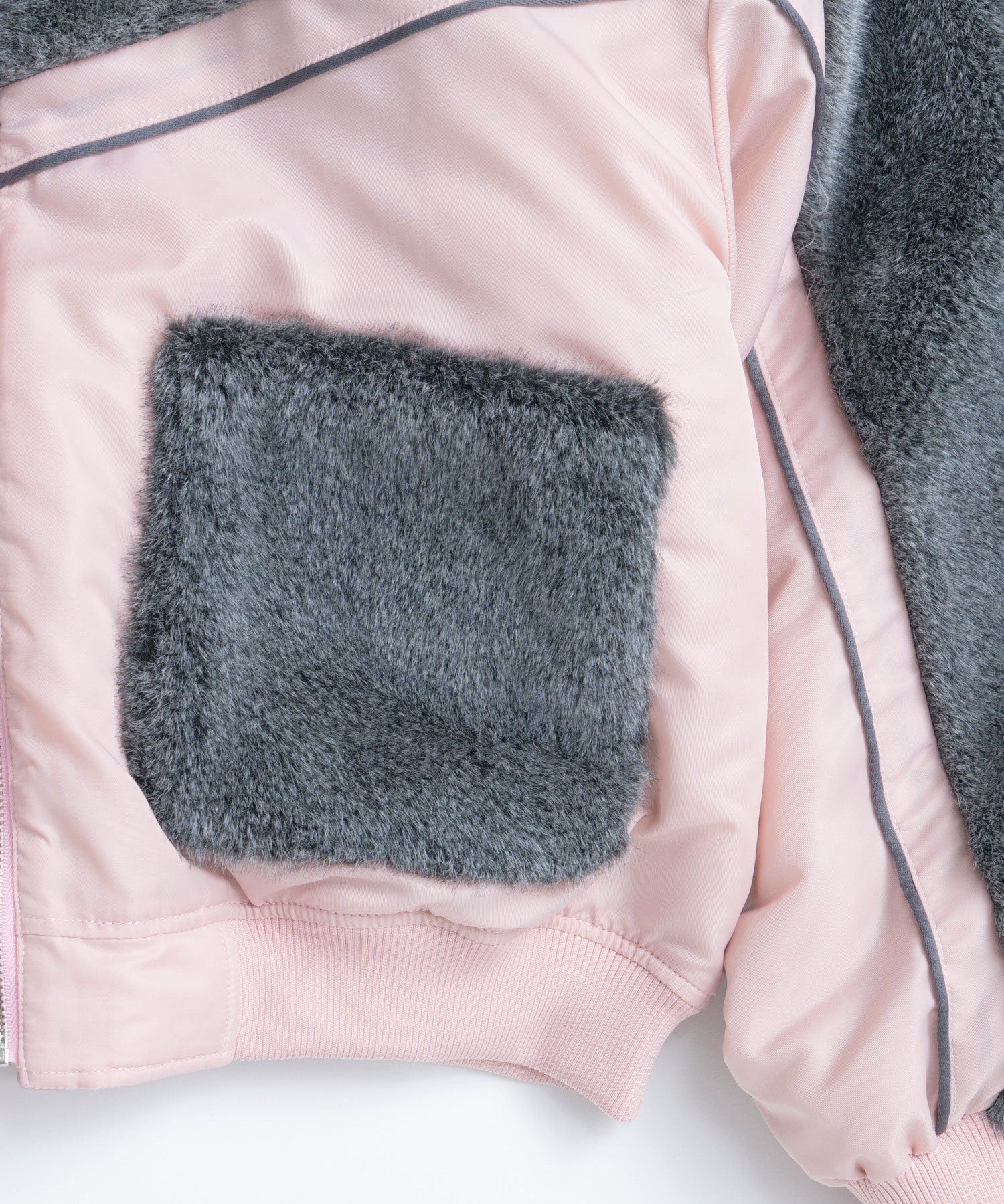 【26WINTER PRE-ORDER】Reversible Fur Blouson