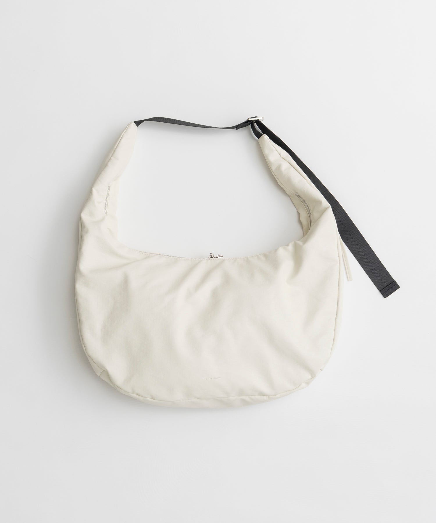 【26AUTUMN PRE-ORDER】Leather-Like Round Shoulder Bag