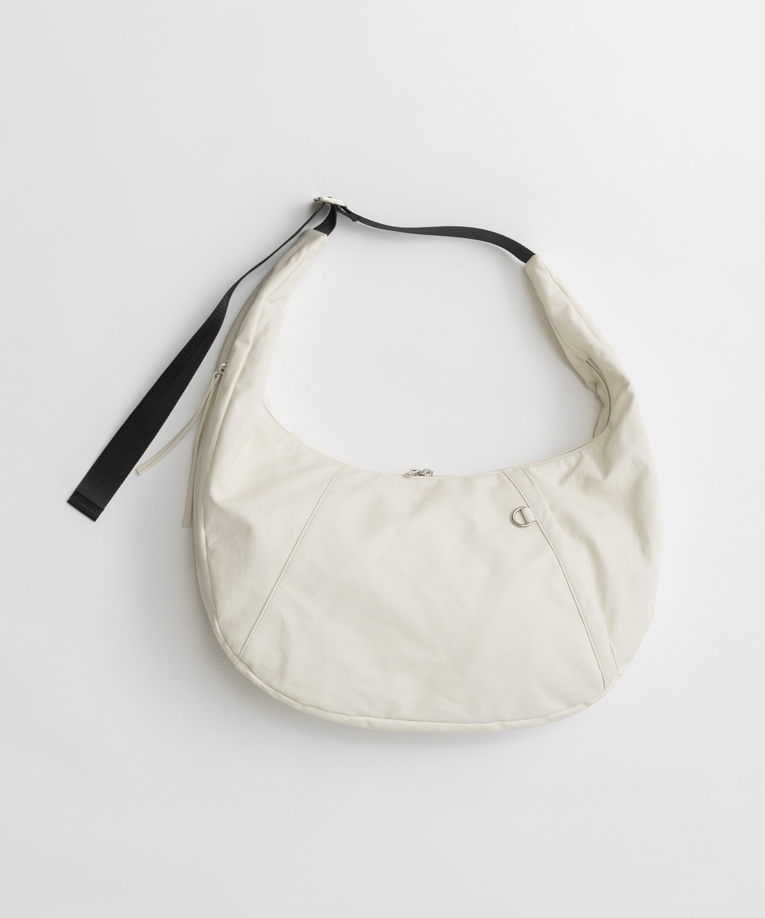 【26AUTUMN PRE-ORDER】Leather-Like Round Shoulder Bag