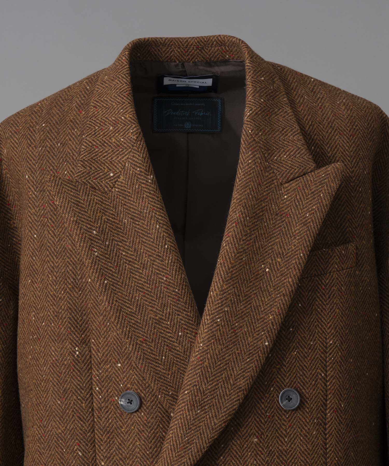 [Italian Dead Stock Fabric] Peaked Lapel Prime-Over Double Breasted Jacket