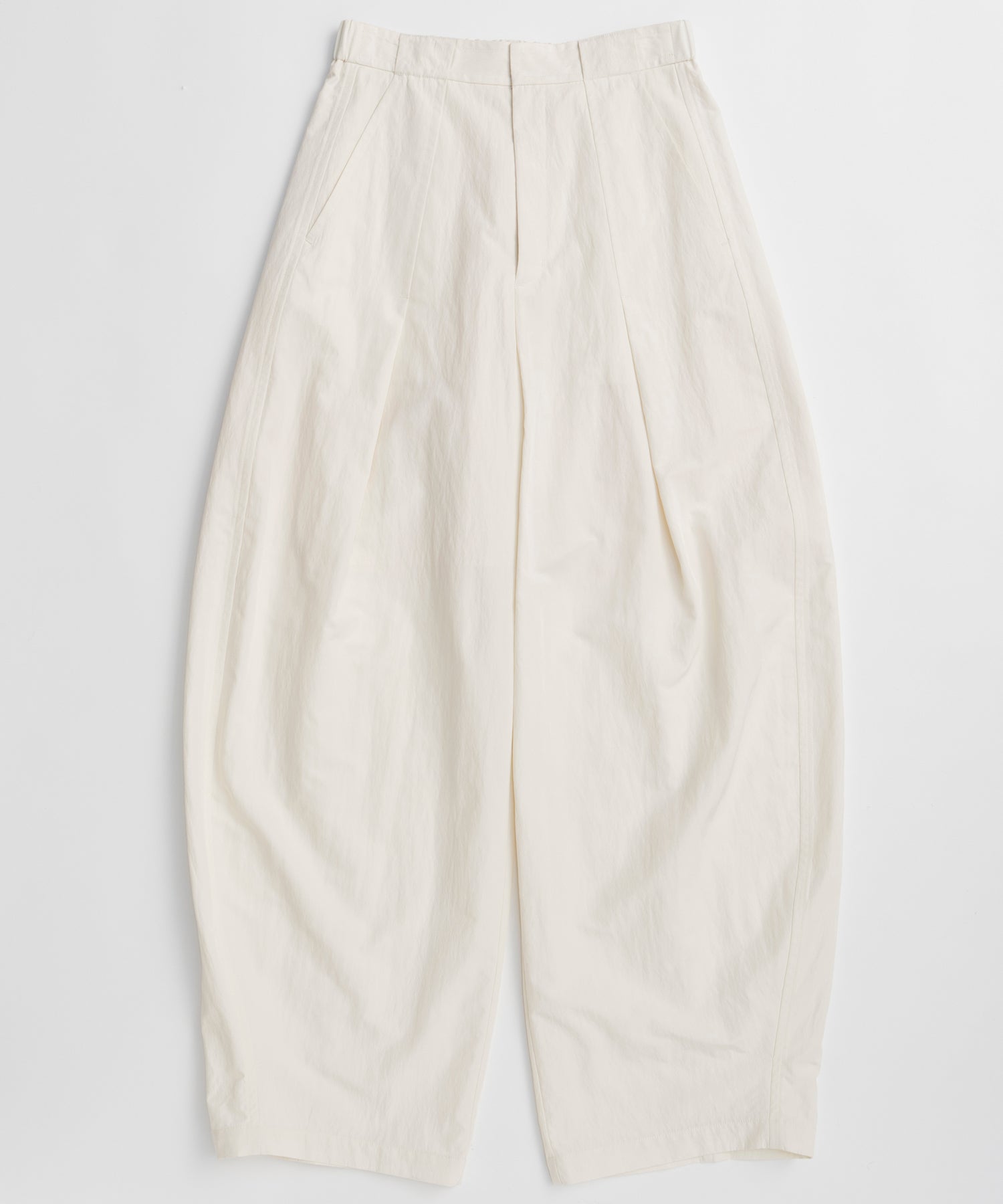 Tuck Cocoon Color Pants