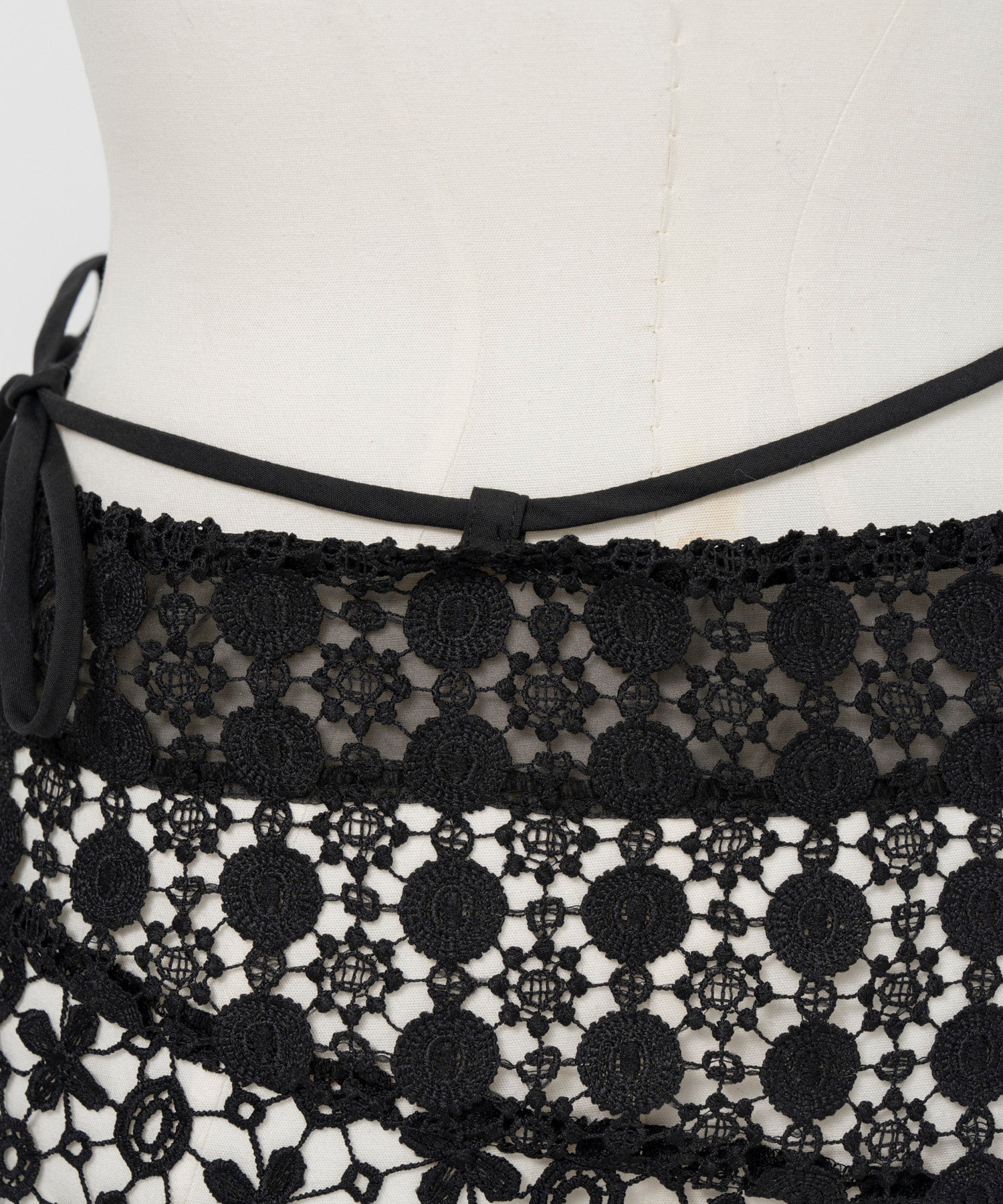 【26AUTUMN PRE-ORDER】Multi-Way Lace Wrap Skirt