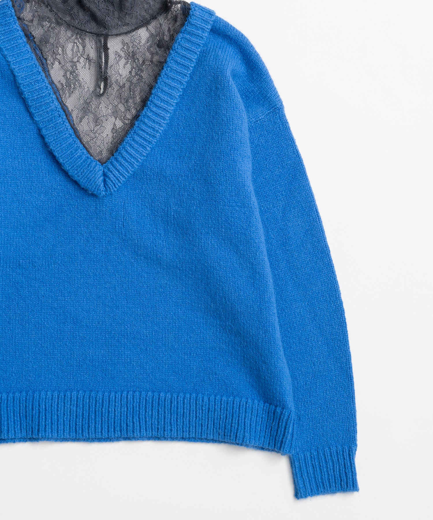 【26WINTER COLLECTION】Lace Docking Knit Top