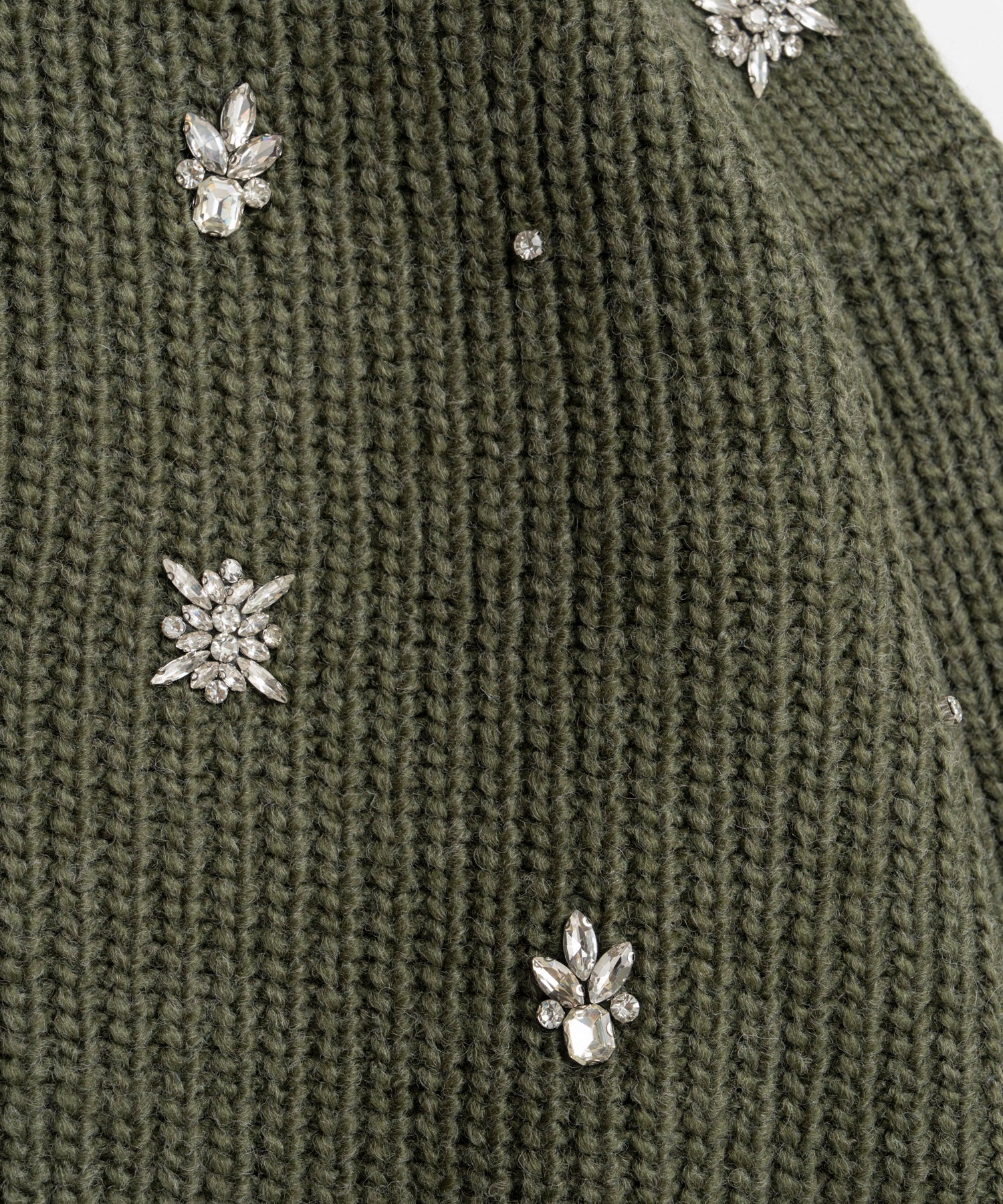 【26WINTER COLLECTION】Bijou Henley Neck Knit Top
