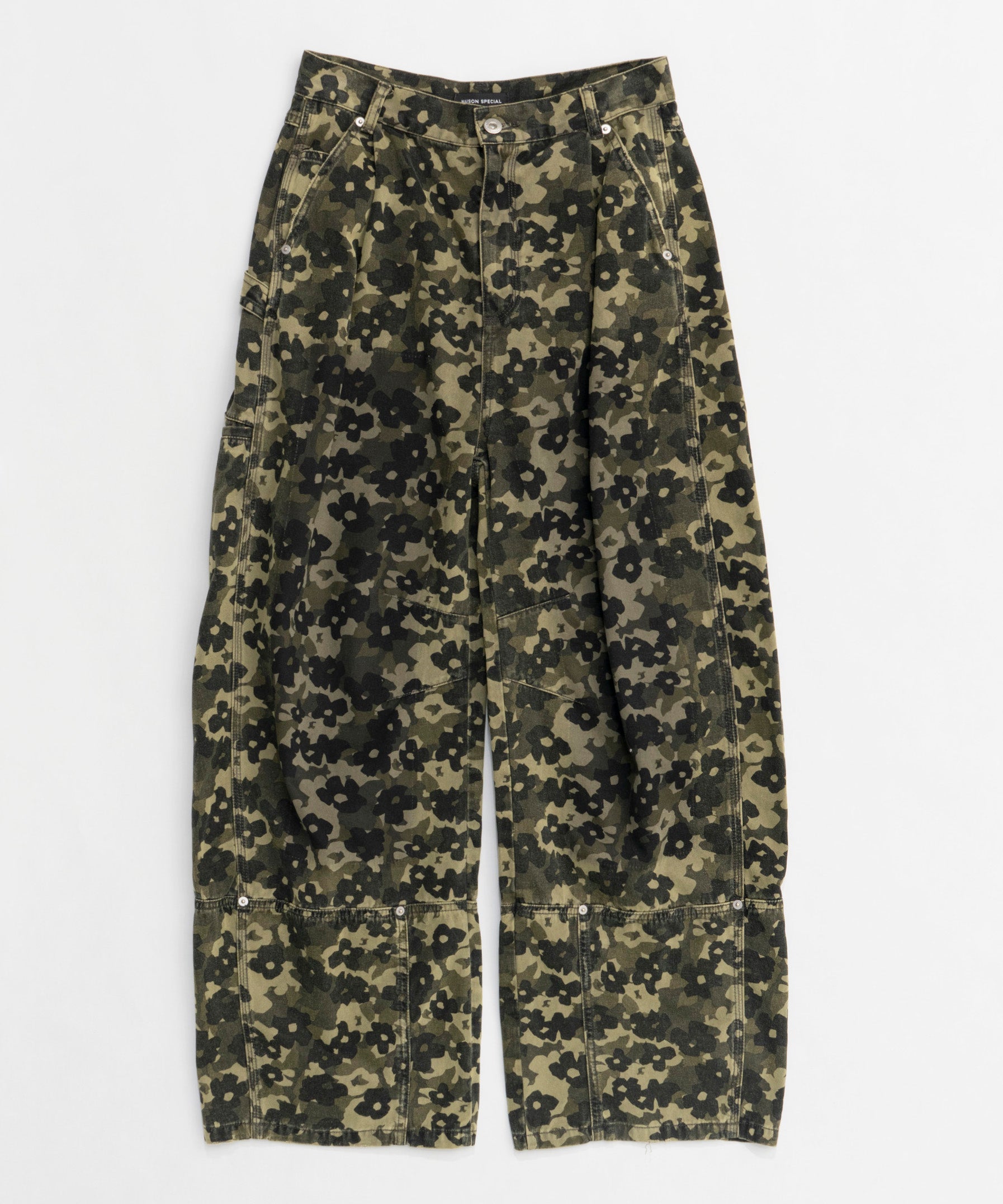 【25SPRING PRE-ORDER】Flower Camouflage Curve Pants