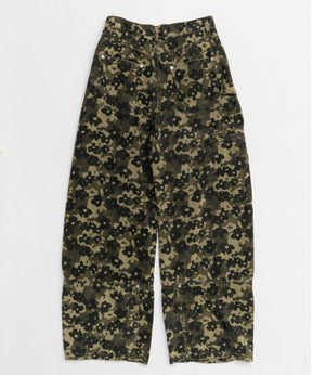 【25SPRING PRE-ORDER】Flower Camouflage Curve Pants