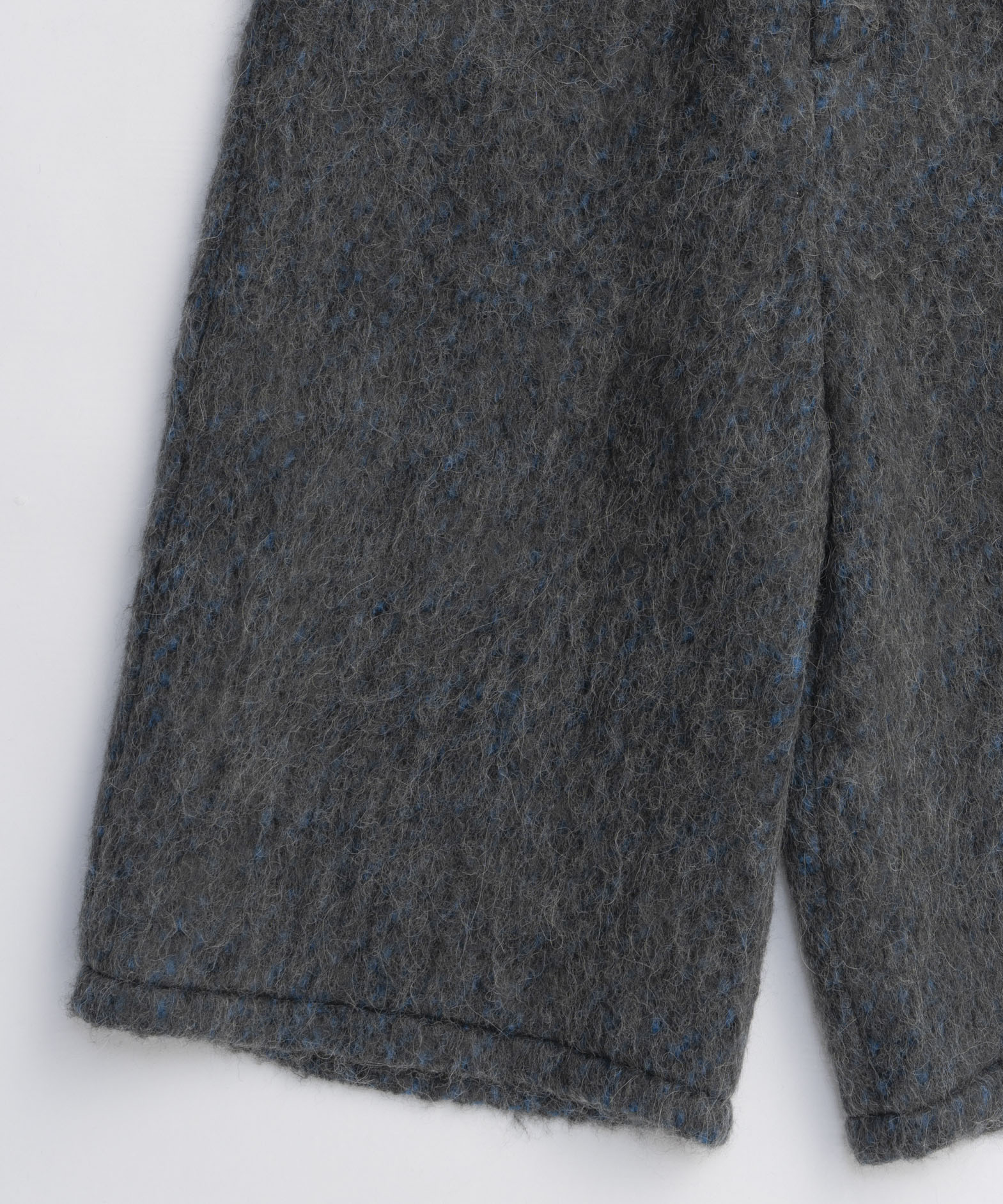 [25WINTER PRE-ORDER] Mohair Shaggy Shorts