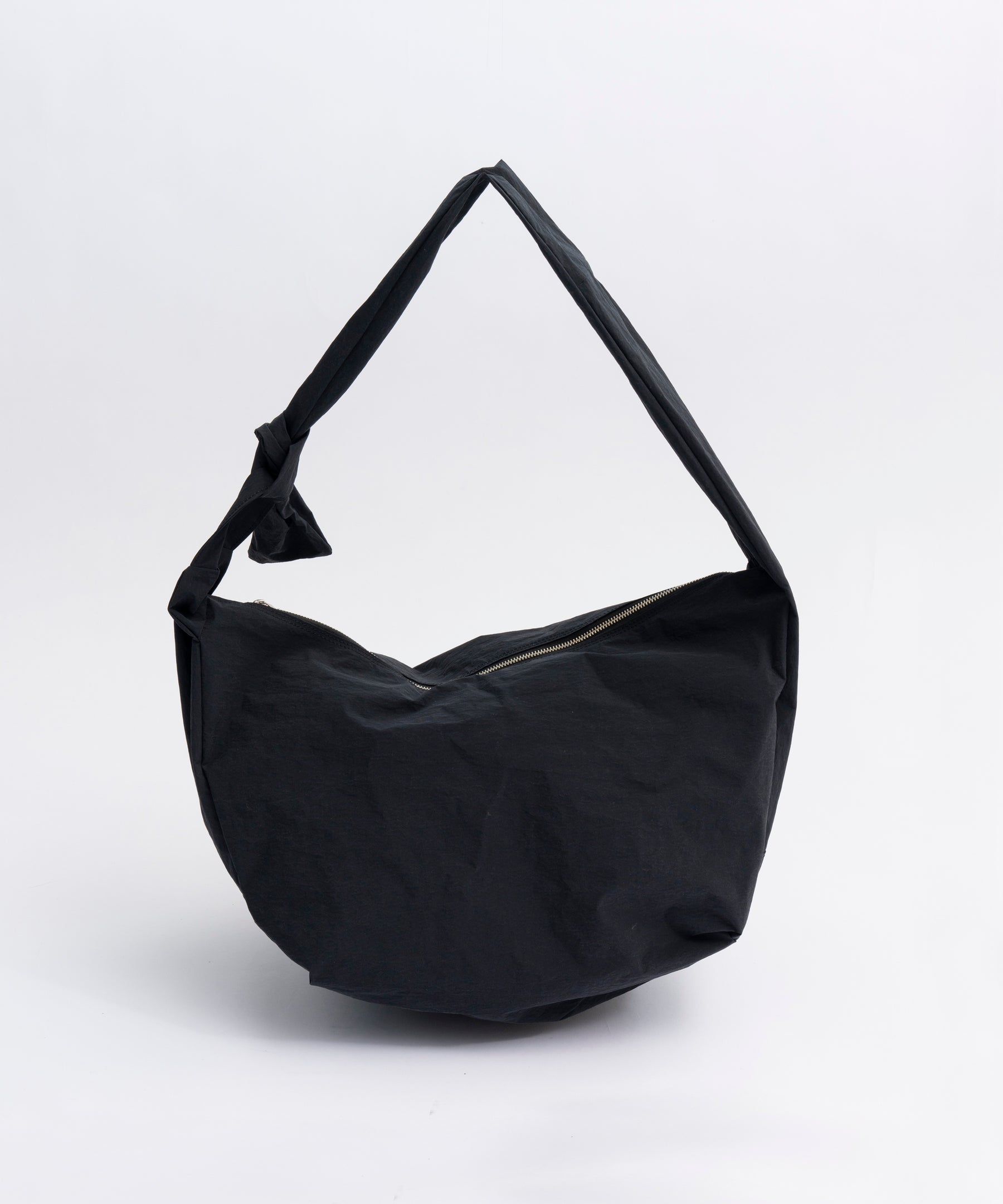 【23AW PRE-ORDER】KONBU Nylon Shoulder “BANANA” Bag