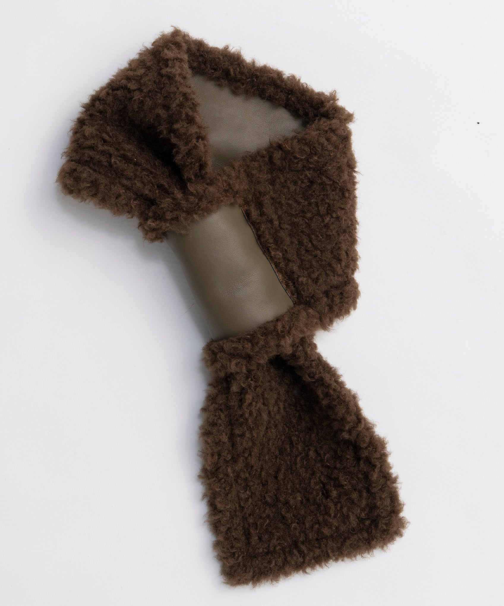 [25WINTER PRE-ORDER] Reversible Faux Mouton Coat