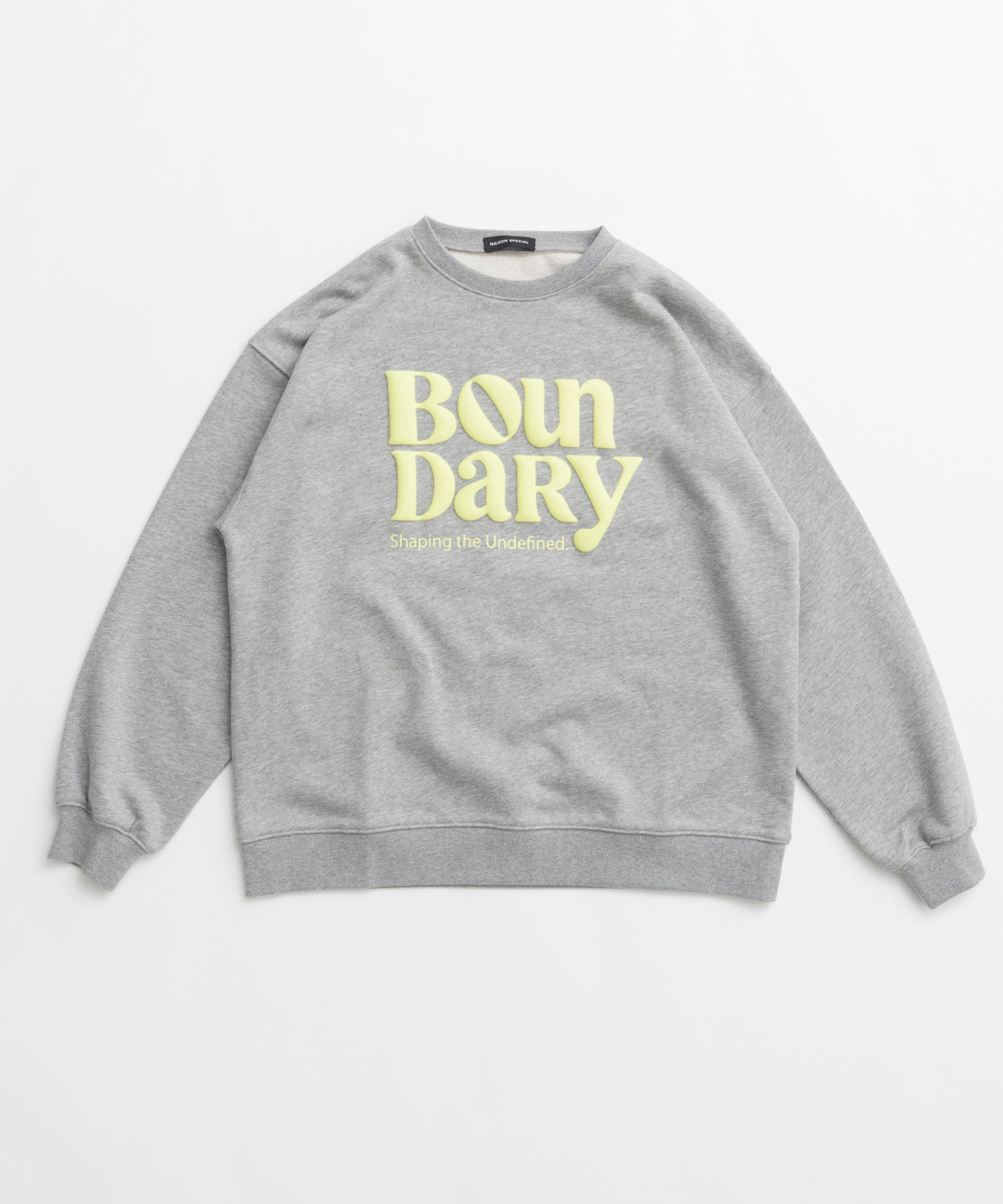 【26WINTER PRE-ORDER】BOUNDARY Embossed Sweatshirt