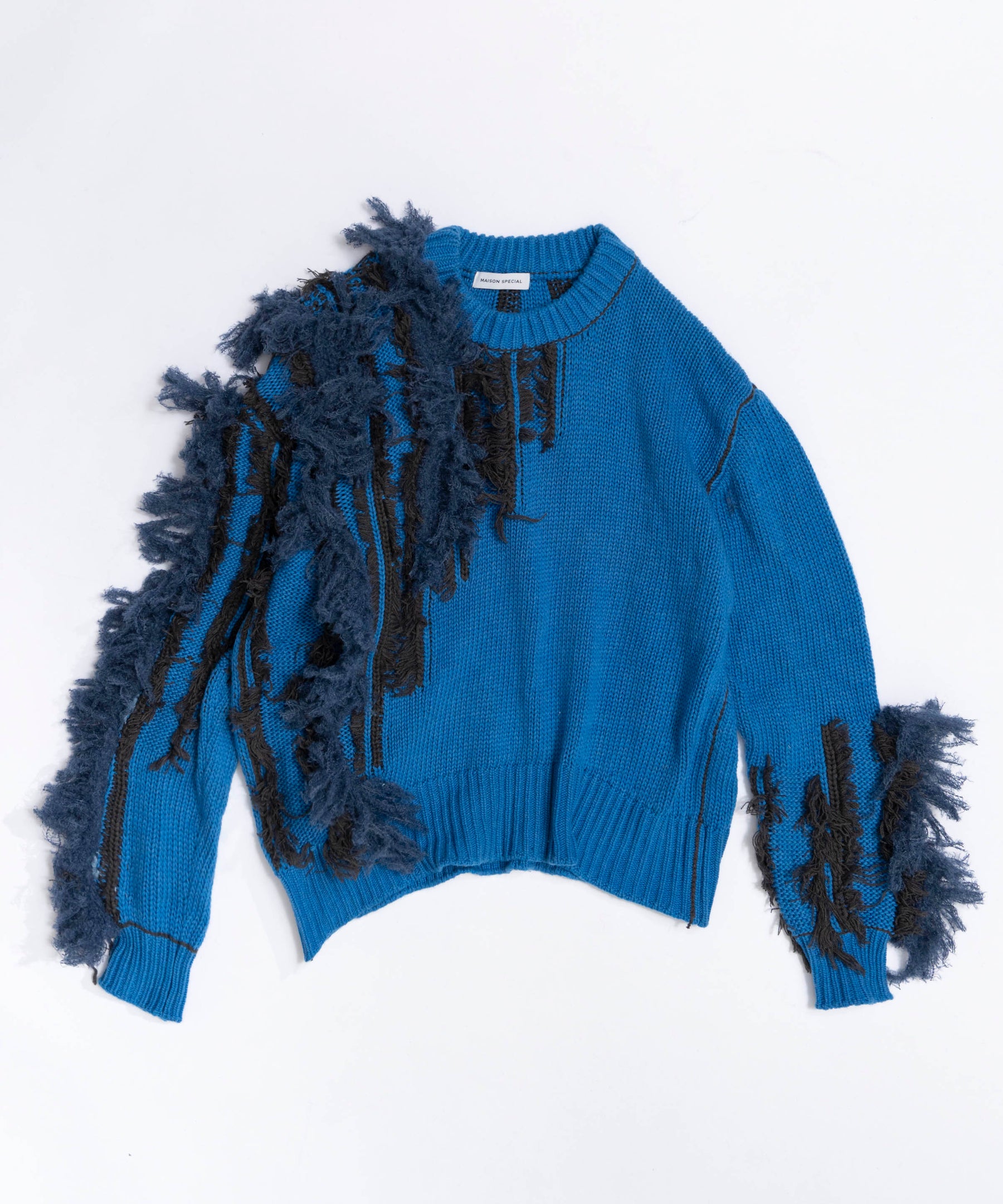 SALE】Random Cut Fringe Knit