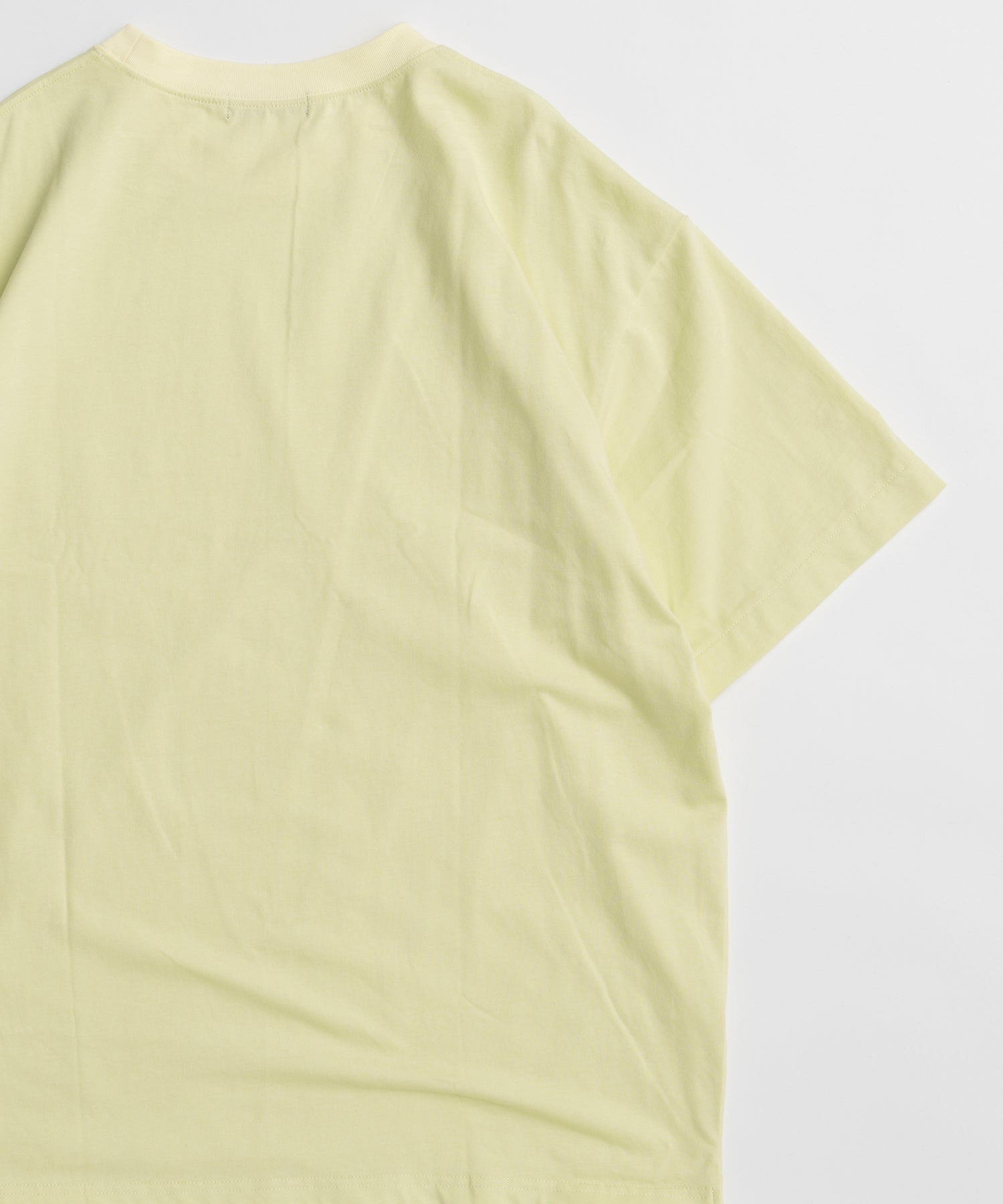 不对称垂坠 T 恤