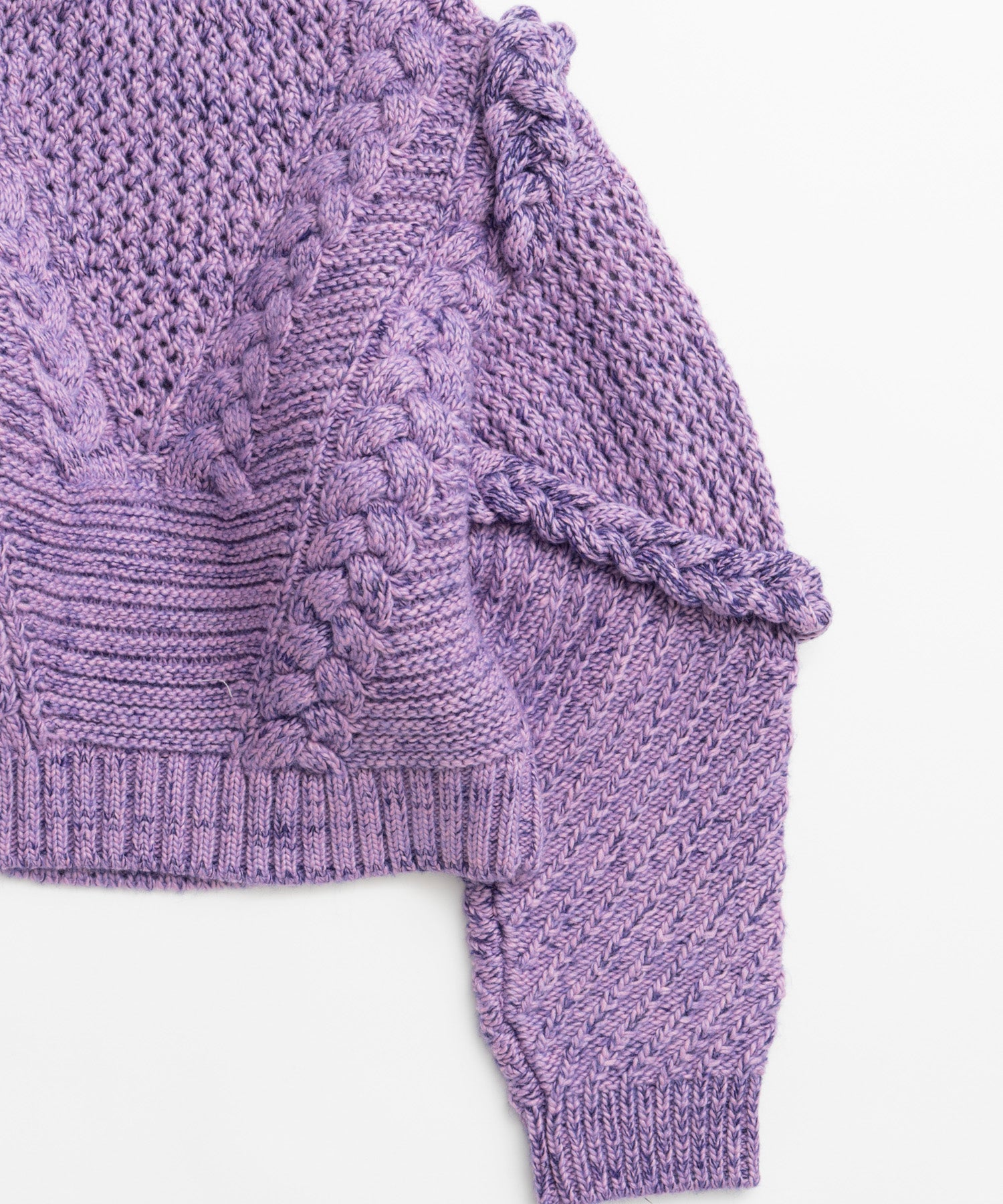 【26WINTER COLLECTION】Cable Hand-Knit Top