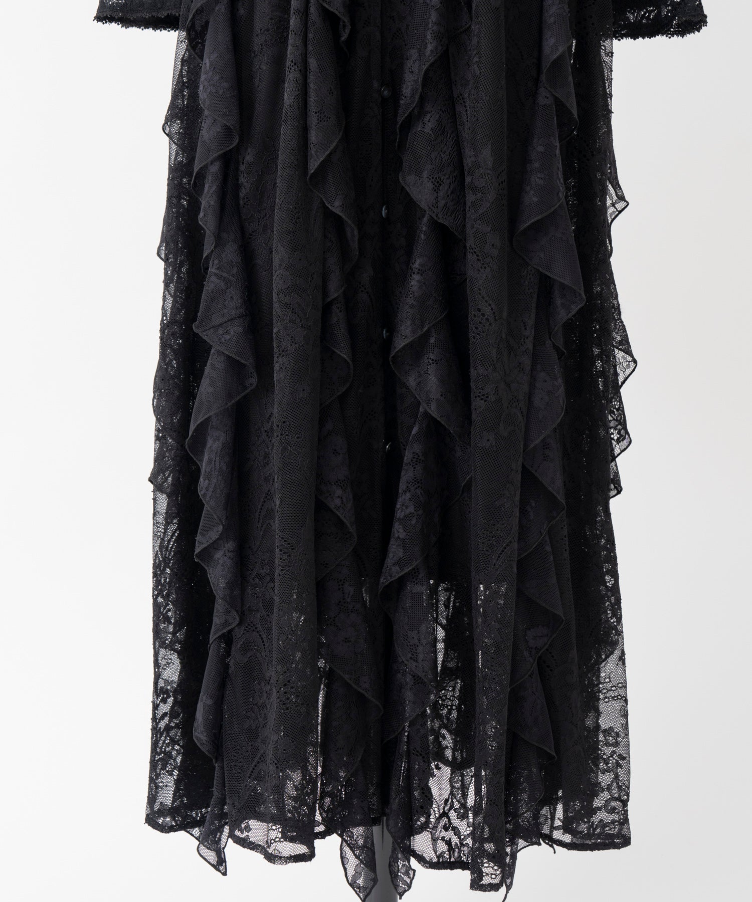 【26WINTER COLLECTION】Multi-Ruffle Lace Dress