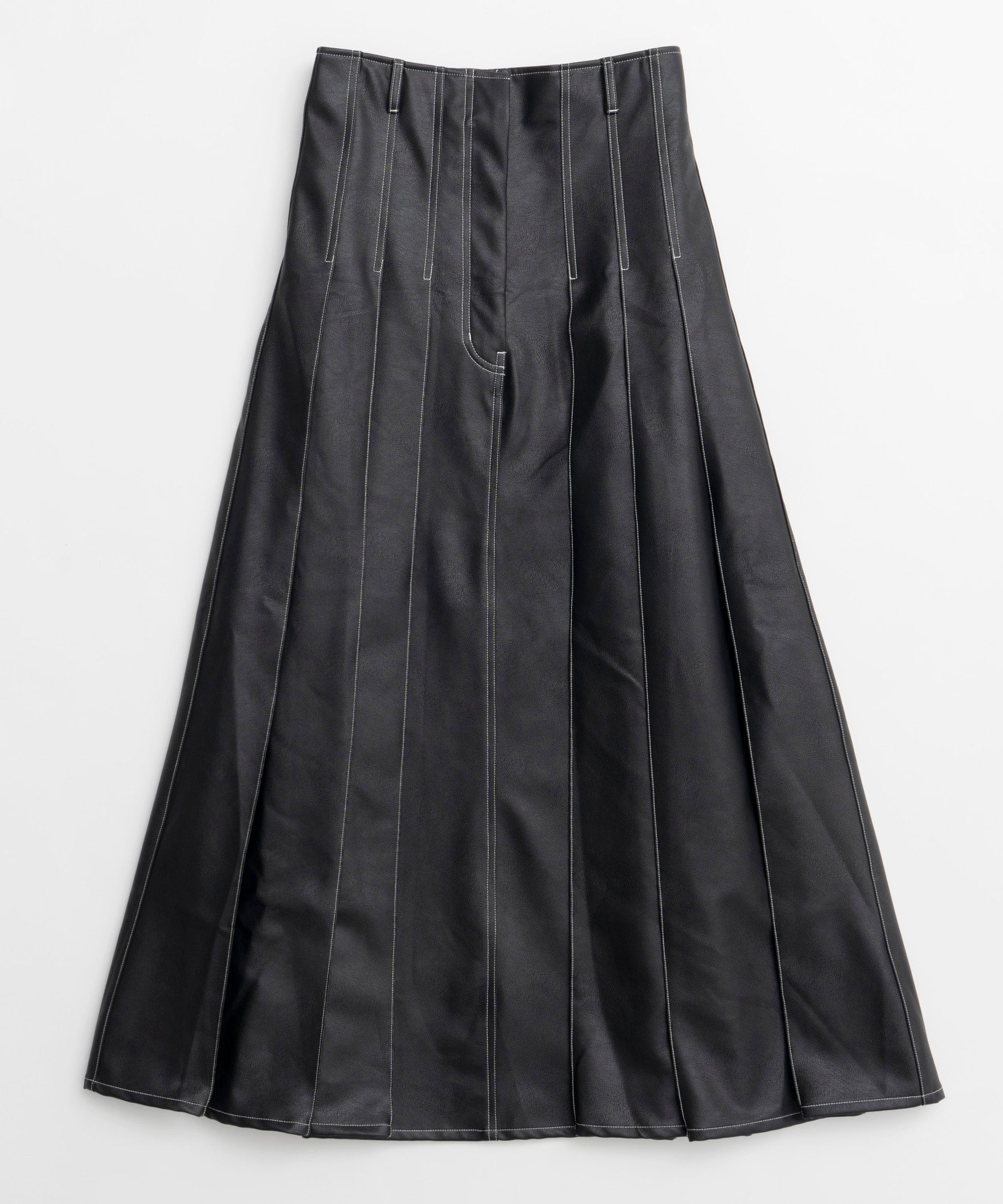 【24WINTER PRE-ORDER】Tack Pleats Vegan Leather Long Skirt