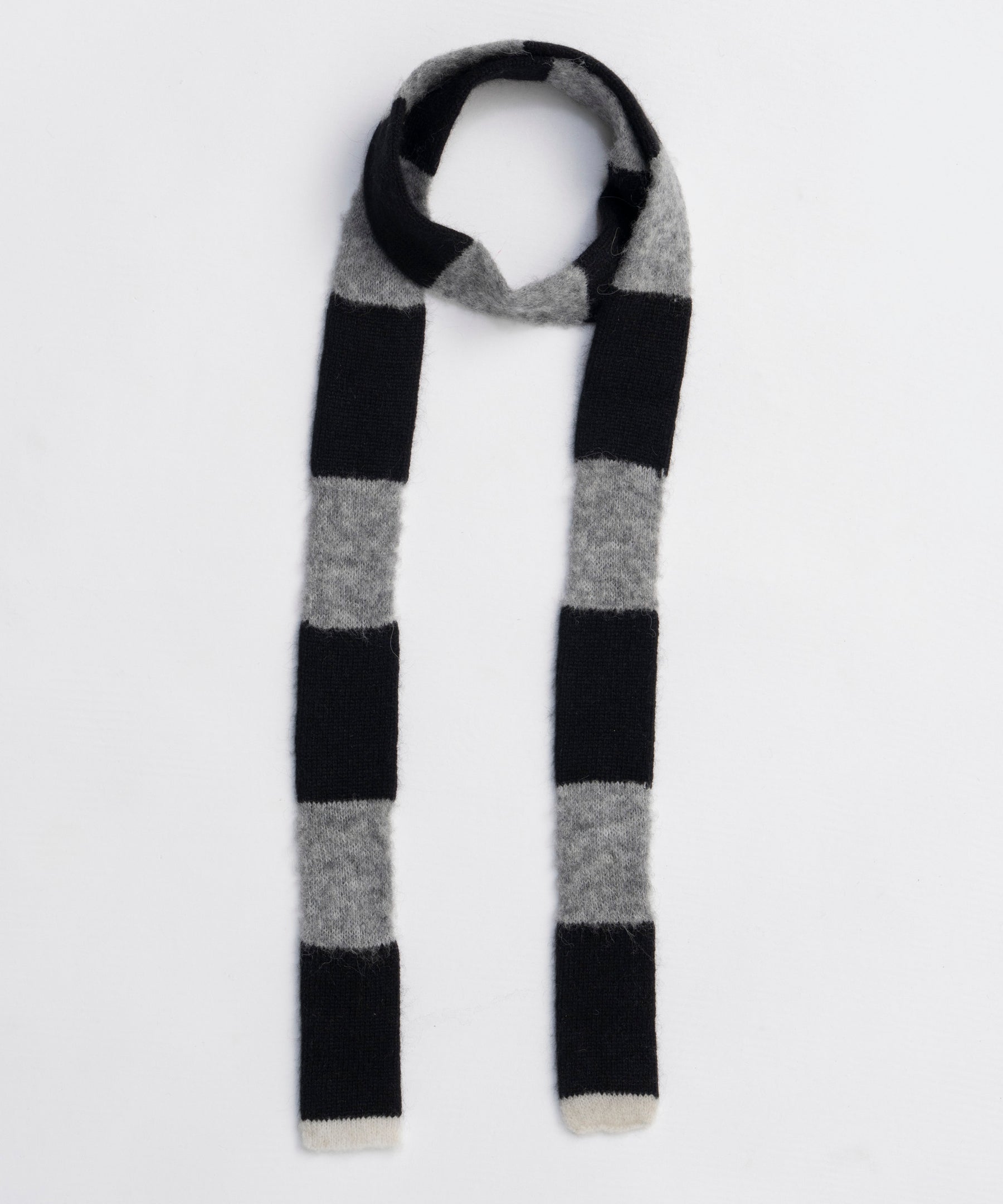 [25周期预订]纤细的消声器