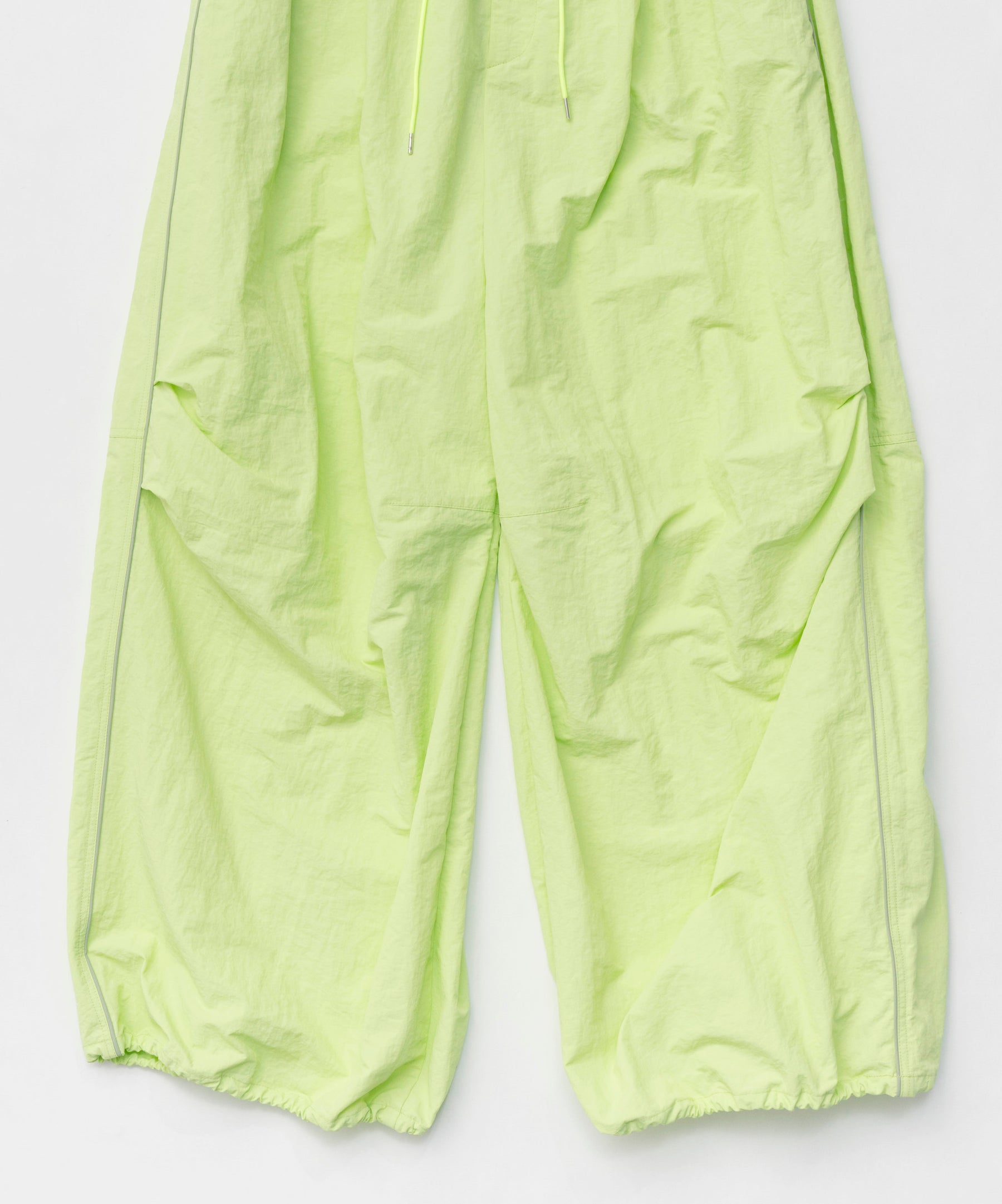 【25SPRING PRE-ORDER】Color Piping Parachute Pants