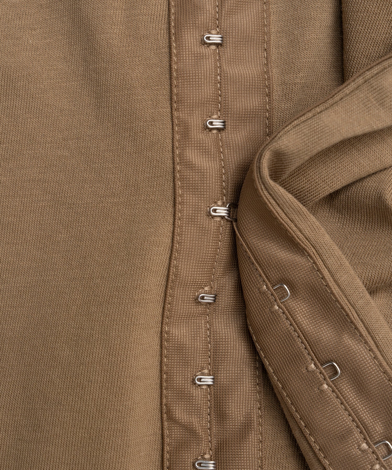 Hook-and-Eye Big Over T-Shirt