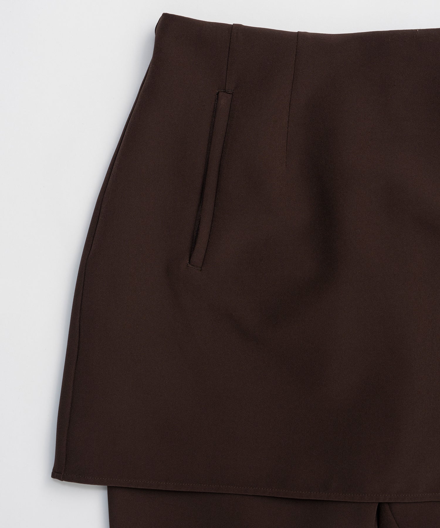 【26SPRING PRE-ORDER】Mini Skirt Layer Capri Pants