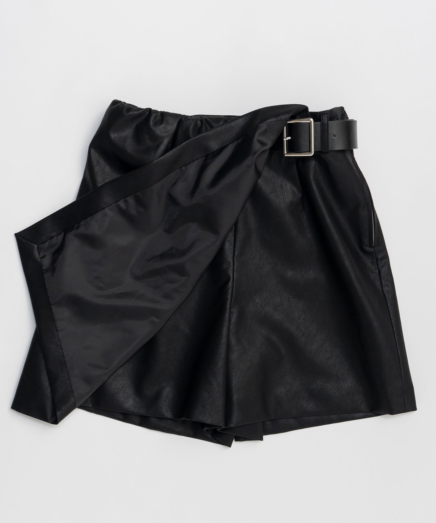 【26SPRING PRE-ORDER】Drape Vegan Leather Culotte Skirt