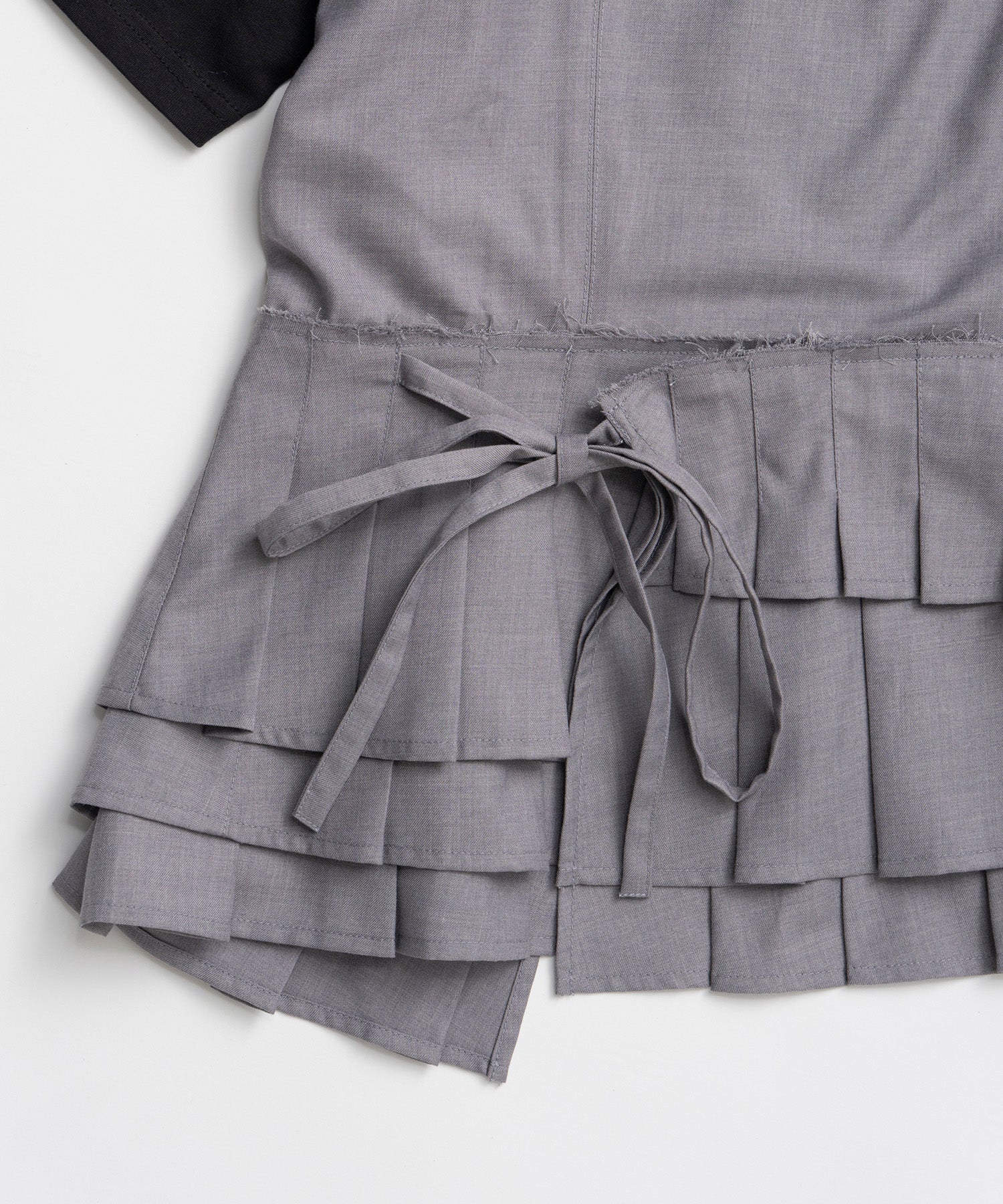 【2026Summer PRE-ORDER】Wrap Pleats Dock T-Shirt