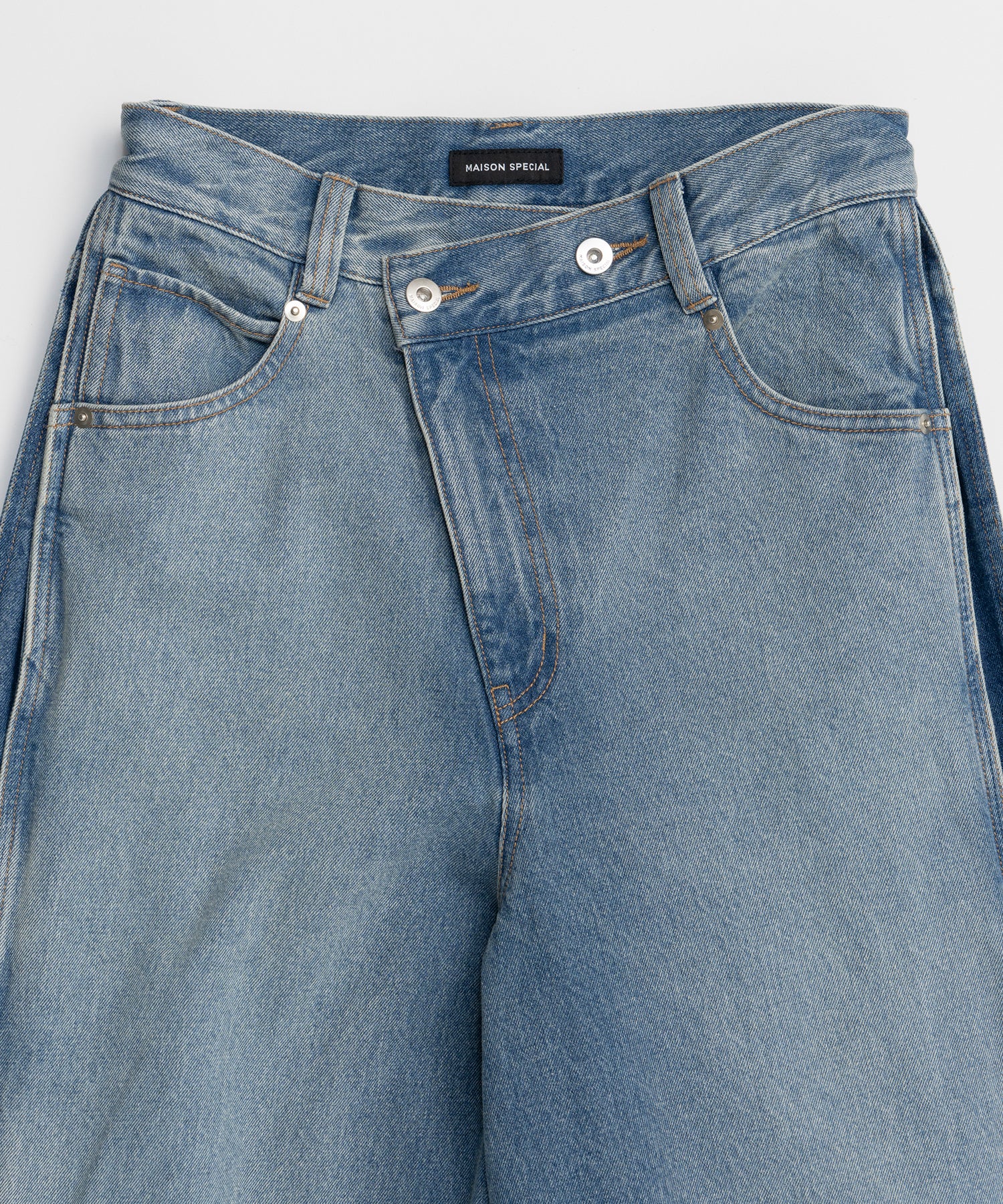 【26SPRING PRE-ORDER】Side-Tuck Cocoon Denim Pants