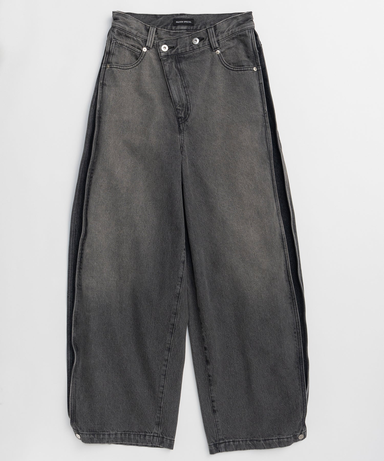 【26SPRING PRE-ORDER】Side-Tuck Cocoon Denim Pants