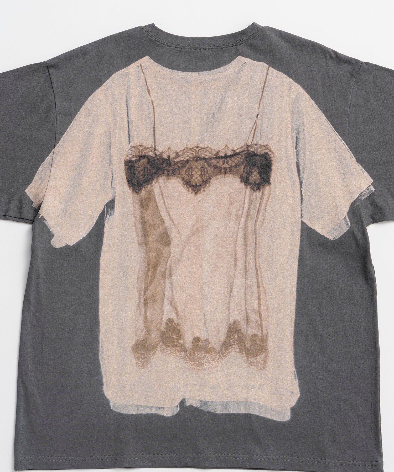 【2026Summer PRE-ORDER】Lingerie Trompe l'oeil T-Shirt