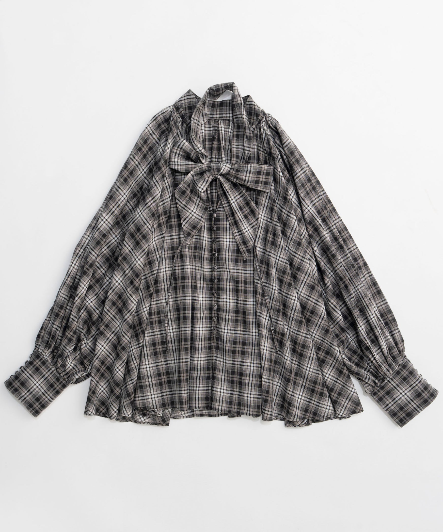 【26SPRING PRE-ORDER】V-neck voluminous blouse