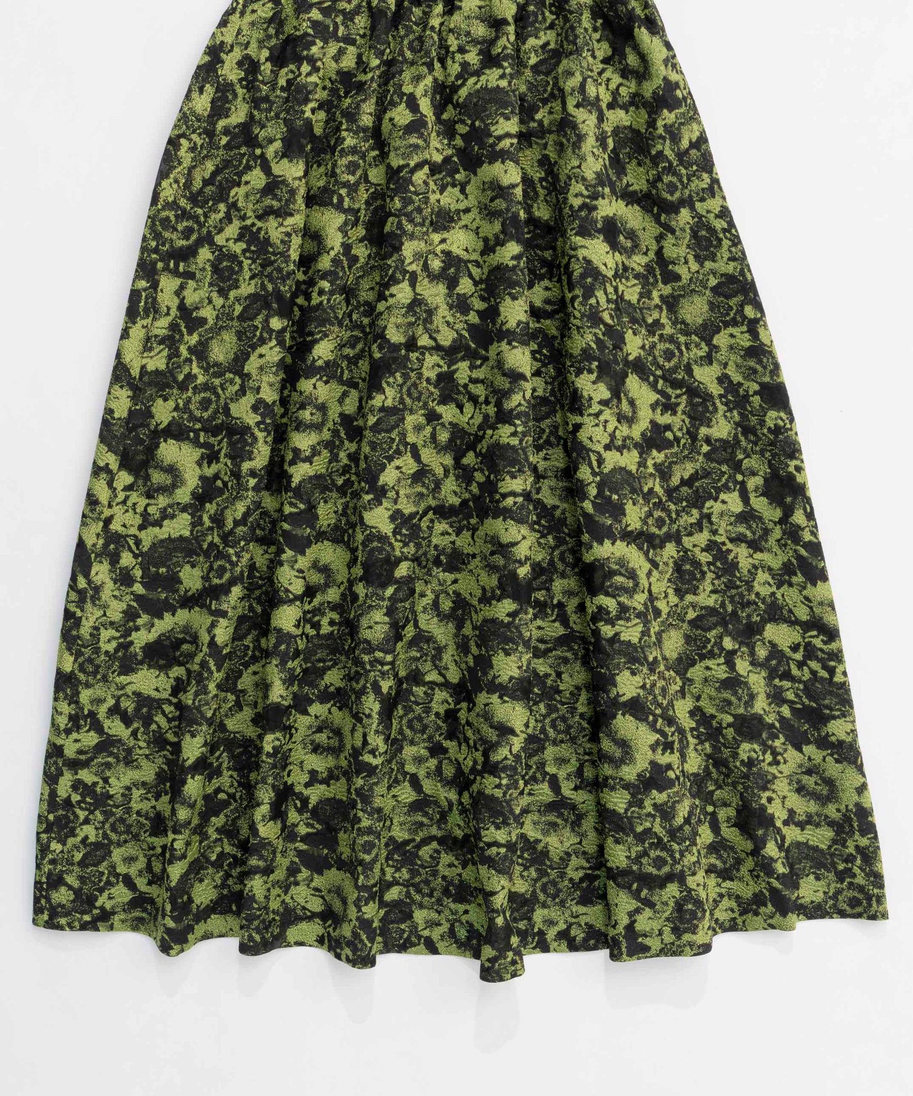 【25SPRING PRE-ORDER】Lame Jacquard Volume Silhouette Dress