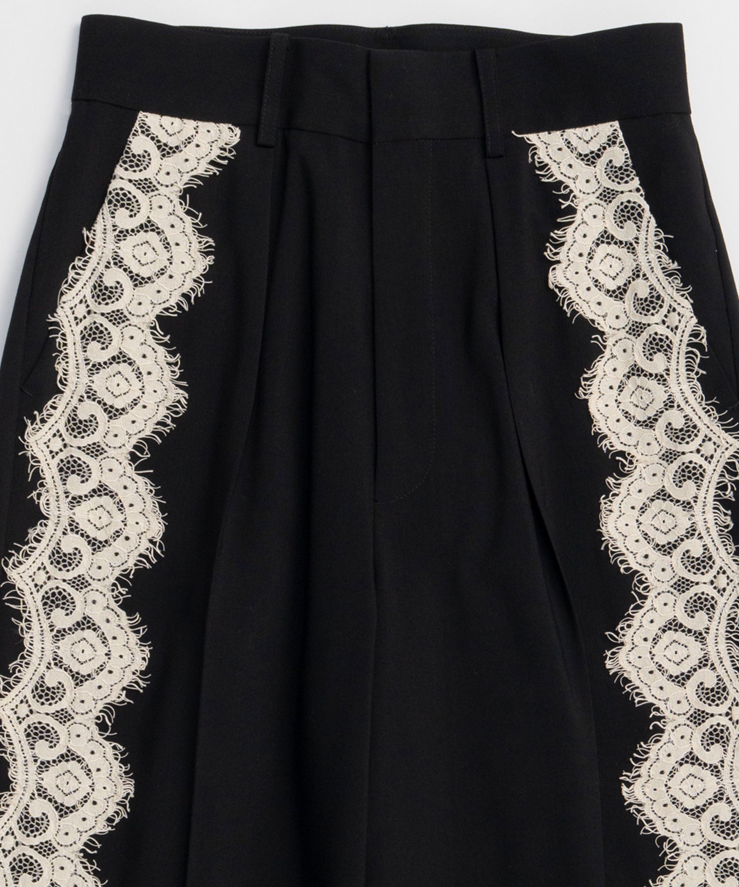 【26SPRING PRE-ORDER】Side Lace Trousers