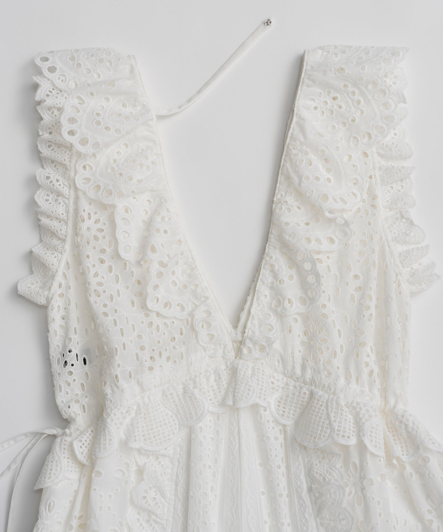 【PRE-ORDER】Lace Patch Rompers