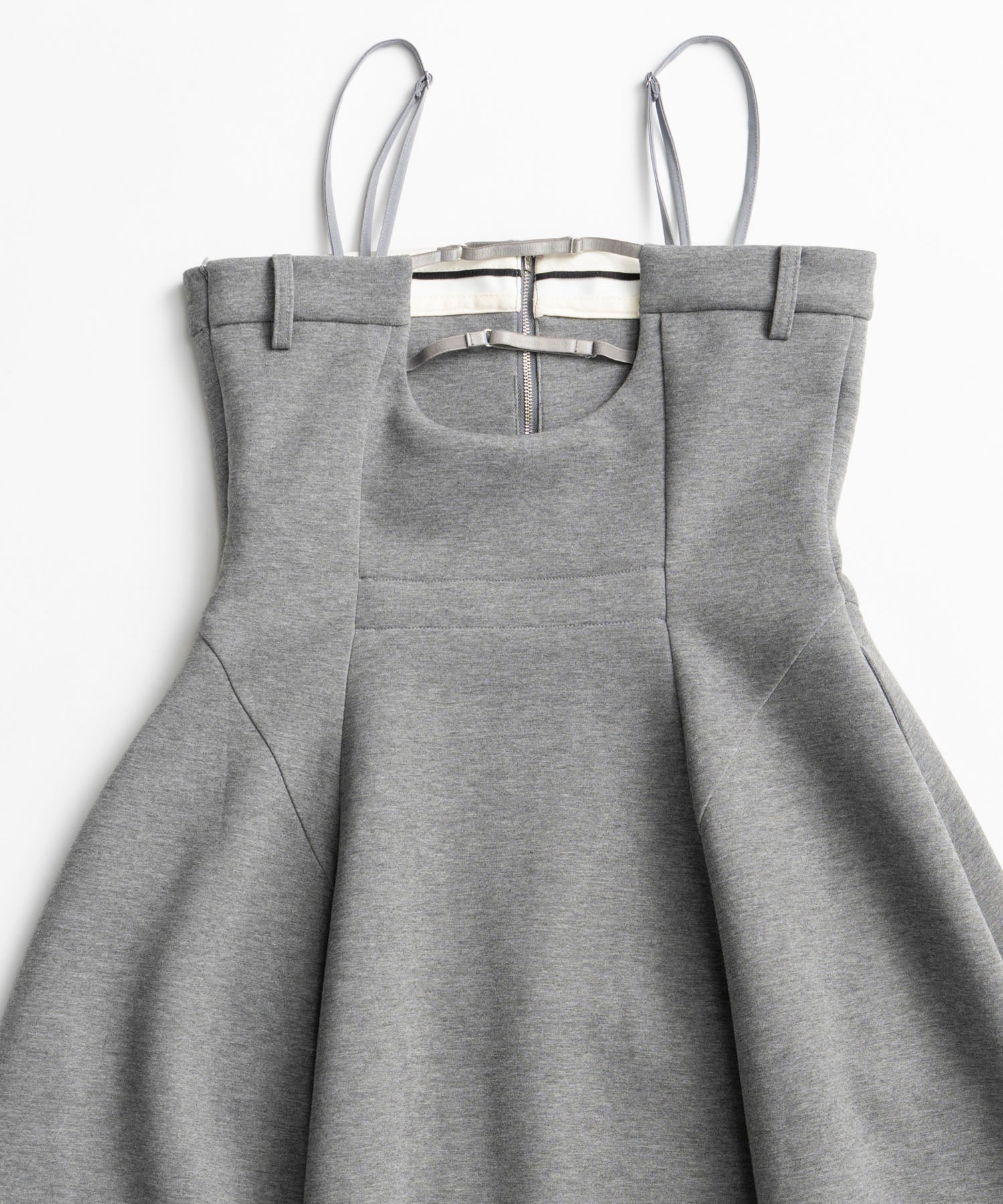 【26AUTUMN PRE-ORDER】Tulip Silhouette Camisole Dress