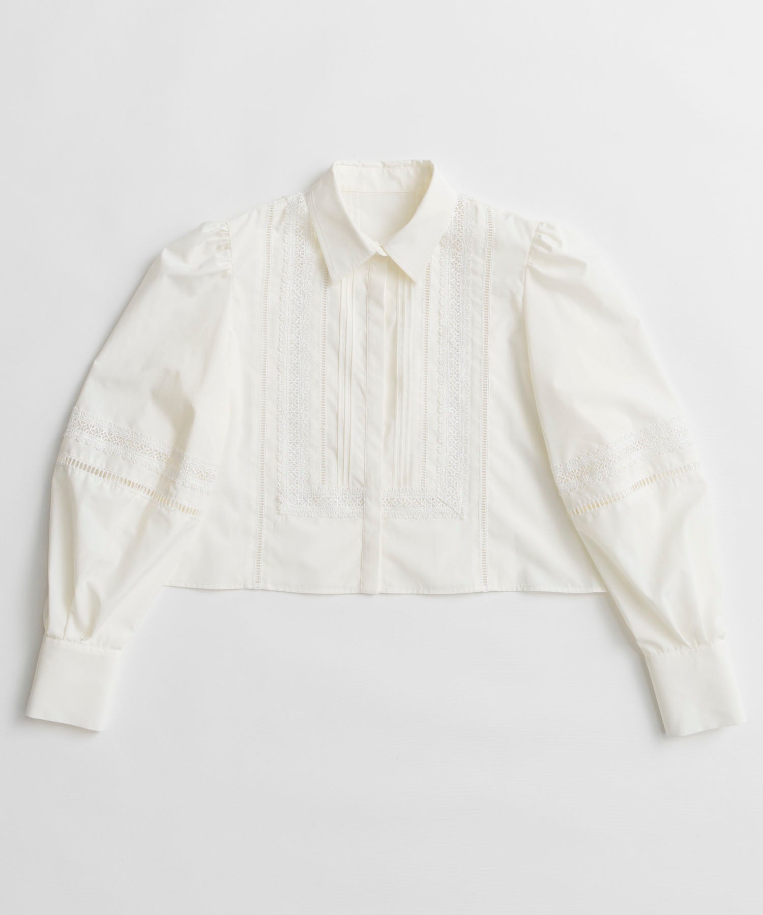 【26AUTUMN PRE-ORDER】Pintuck Lace Blouse