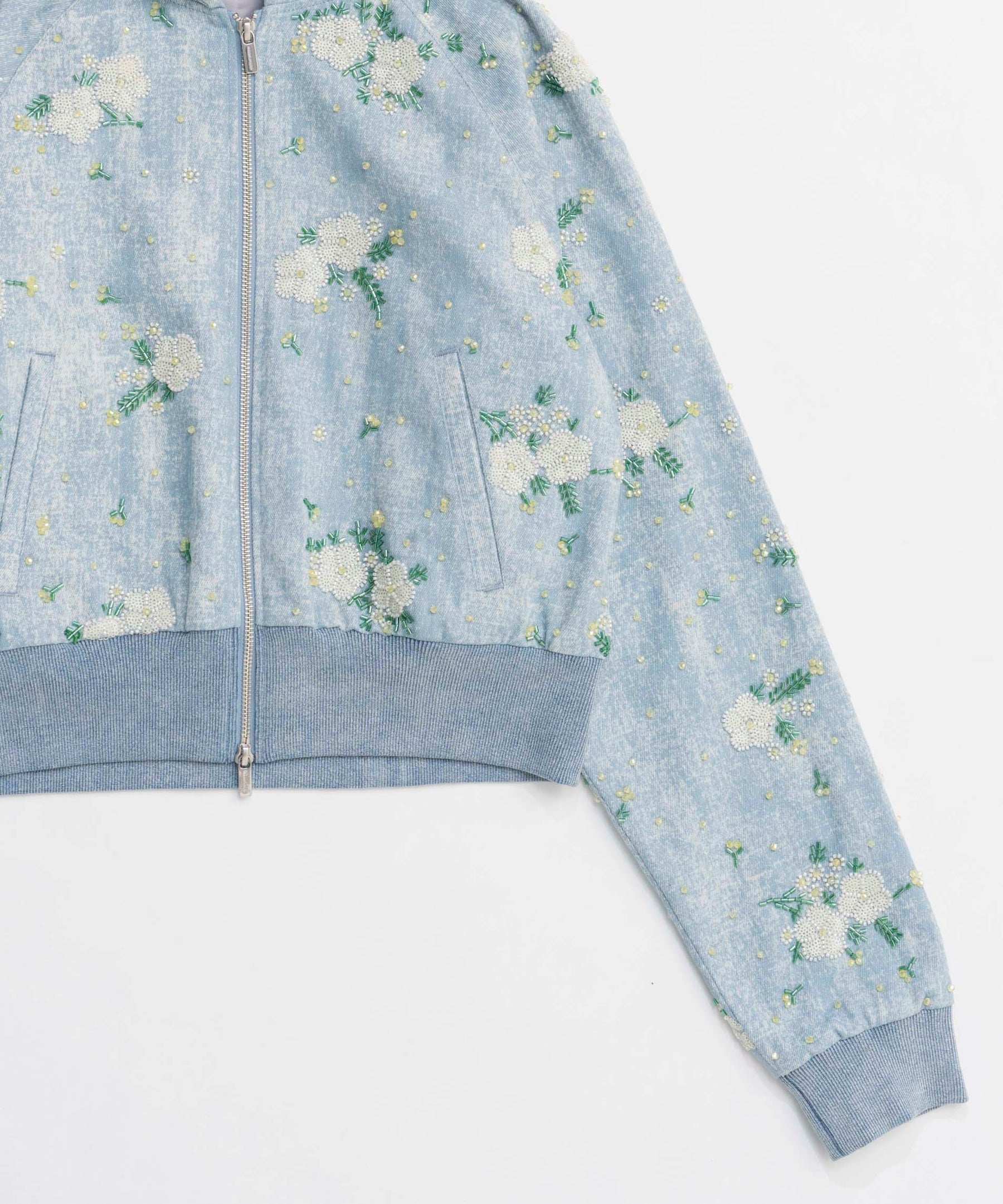 【25SPRING PRE-ORDER】Embroidery Flower Beads Hoodie