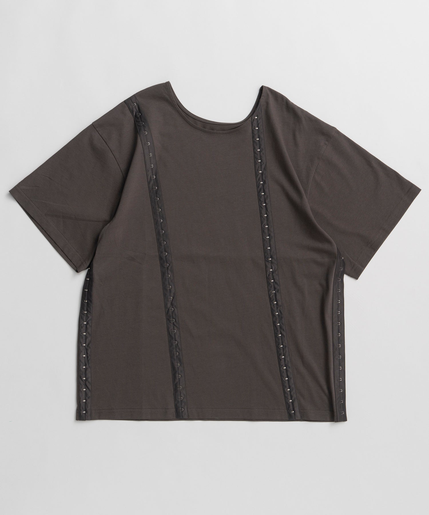Hook-and-Eye Big Over T-Shirt